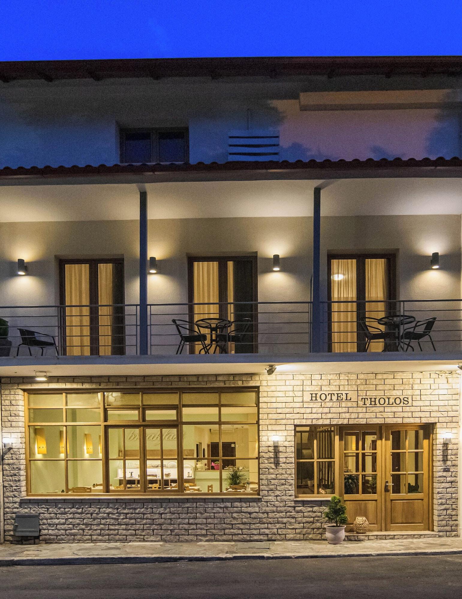 Vista Exterior Tholos