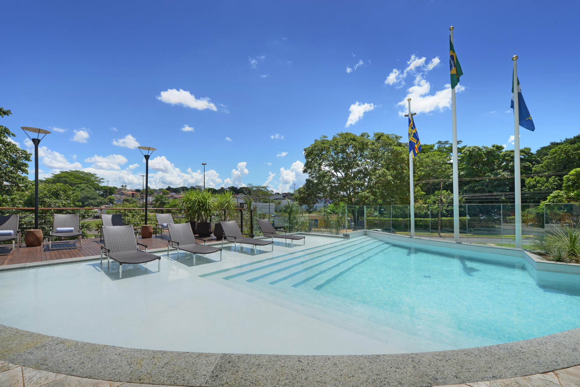 Vista Piscina Deville Prime Campo Grande