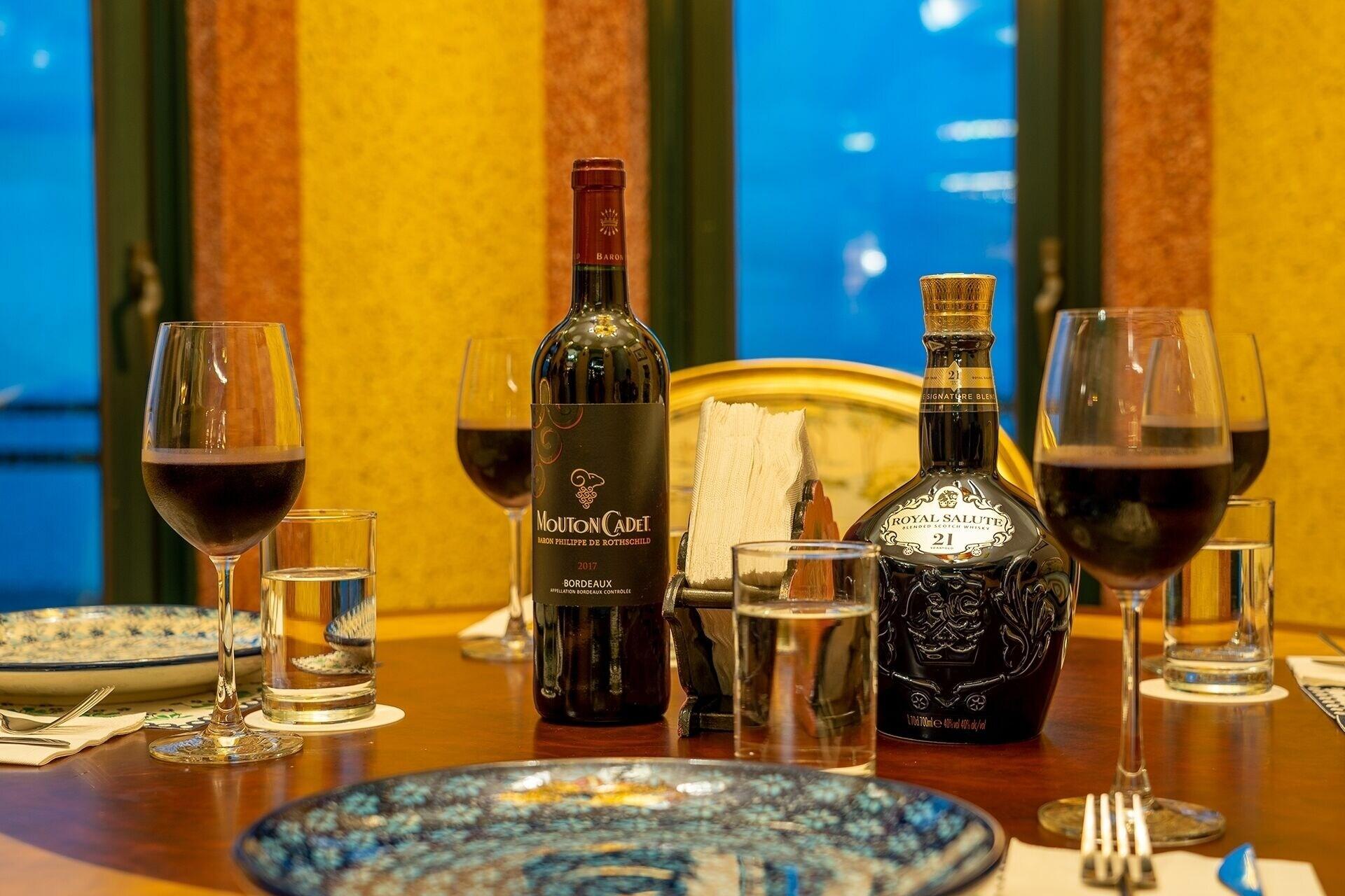 Restaurant Hotel Moon