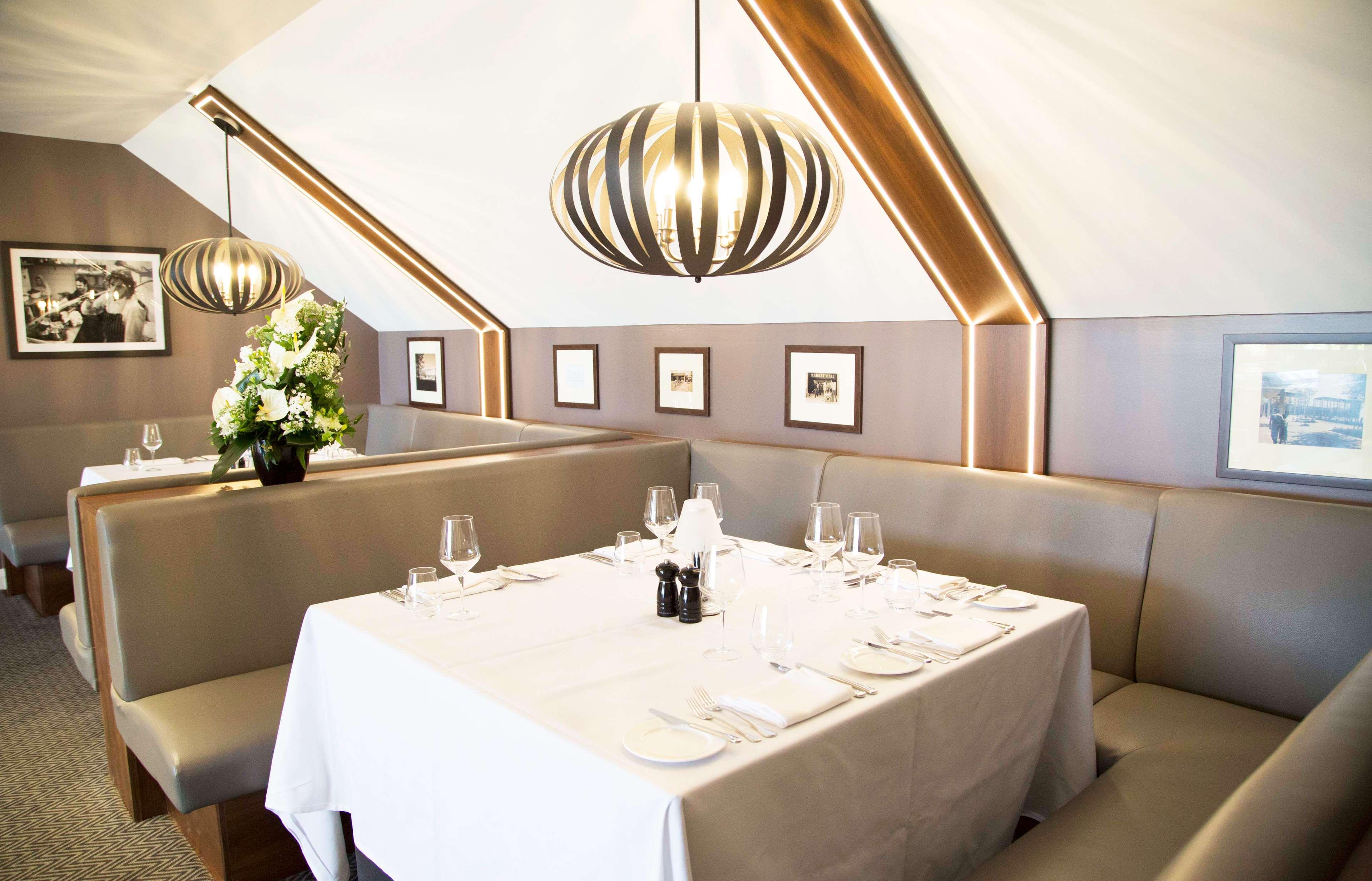 Restaurant DoubleTree by Hilton Milton Keynes