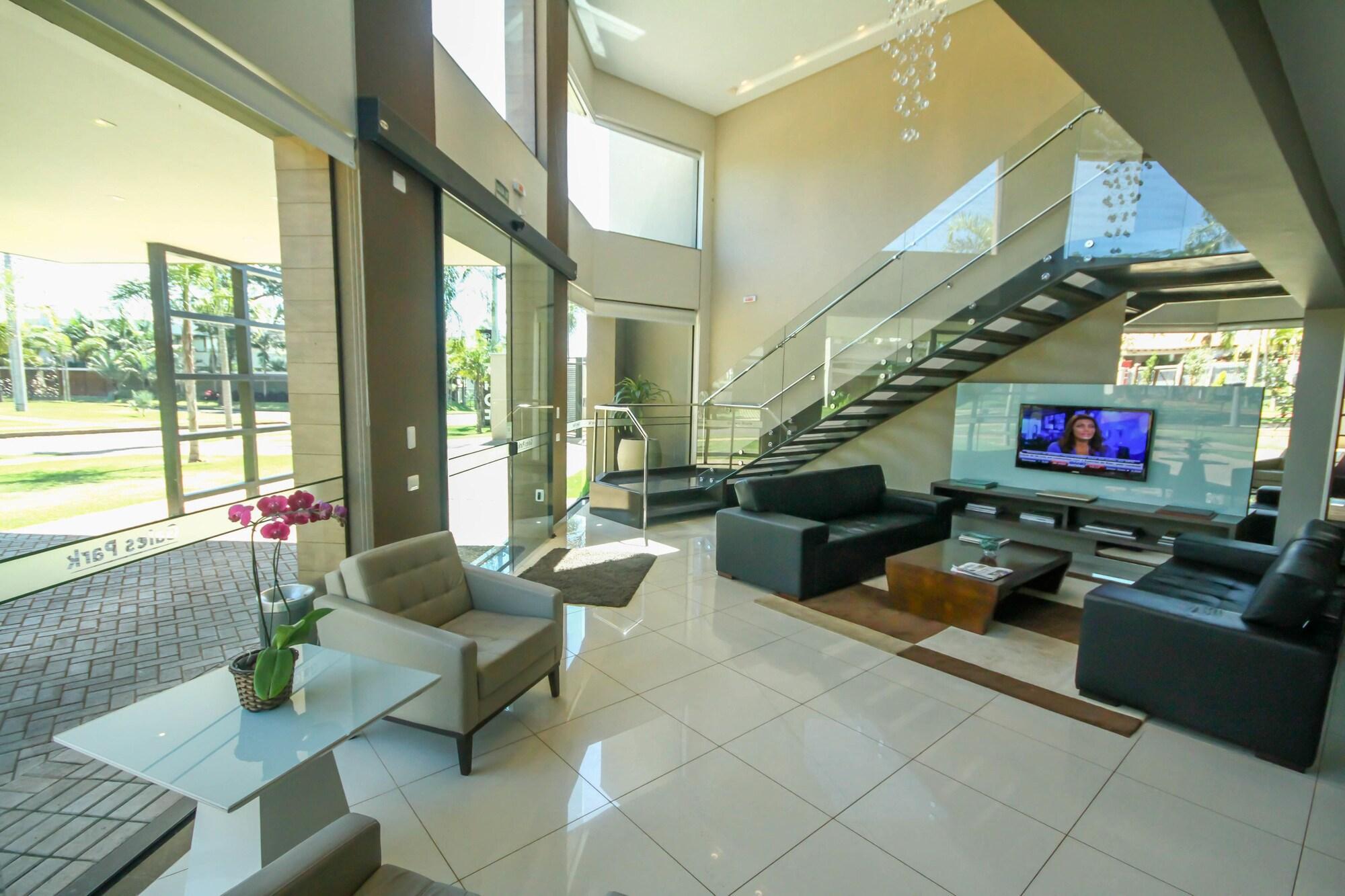 Vista Lobby Gales Park Hotel