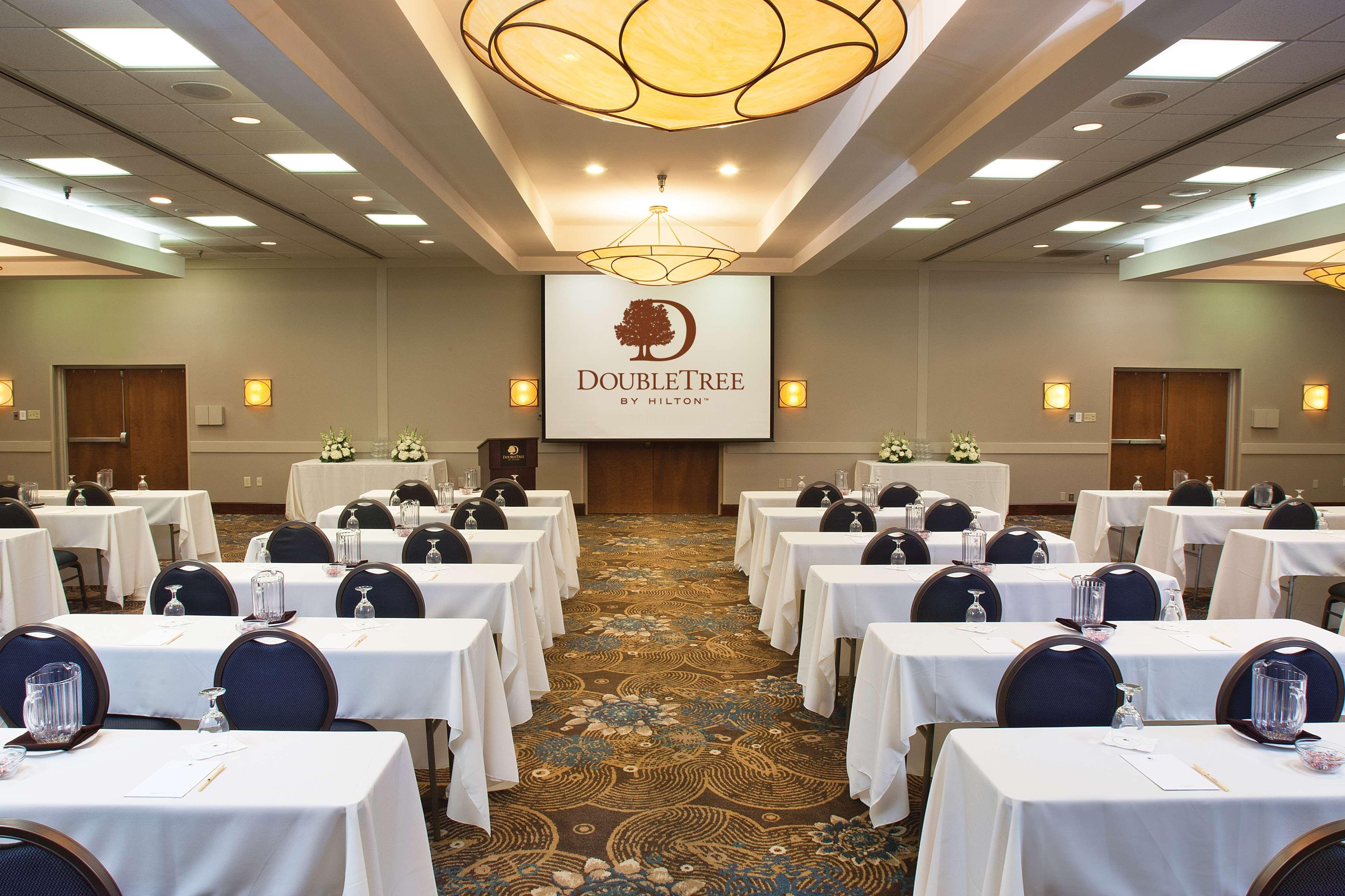 Restaurant DoubleTree by Hilton Hotel Oak Ridge - Knoxville
