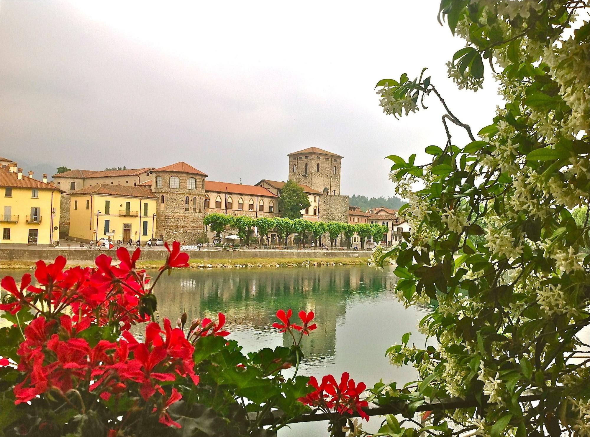 Vista Exterior Hotel La Sosta