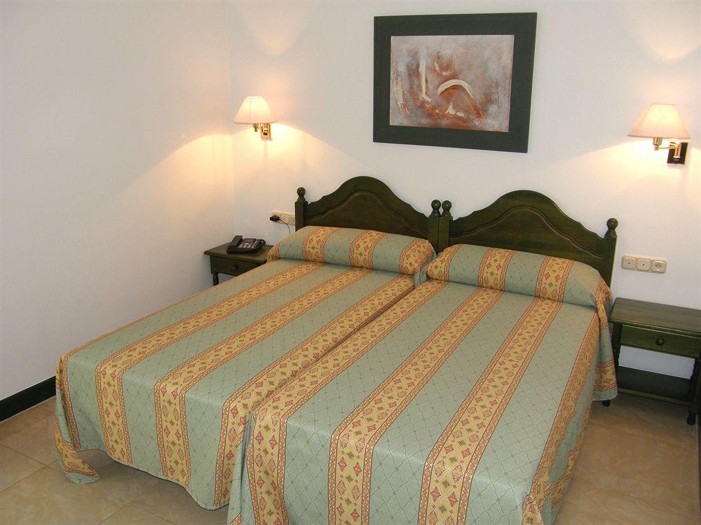 Habitación Hotel Nicol's