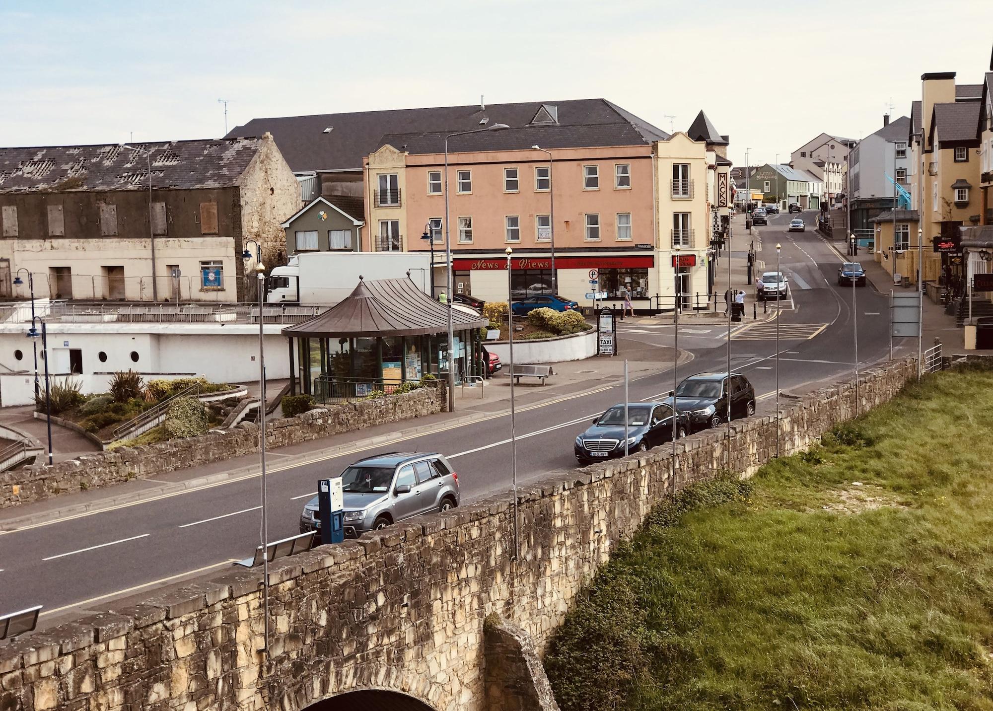 Equipamiento de Habitación Maddens Bridge Bar & Guesthouse