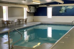 Alojamiento - FairBridge Inn & Suites Williston