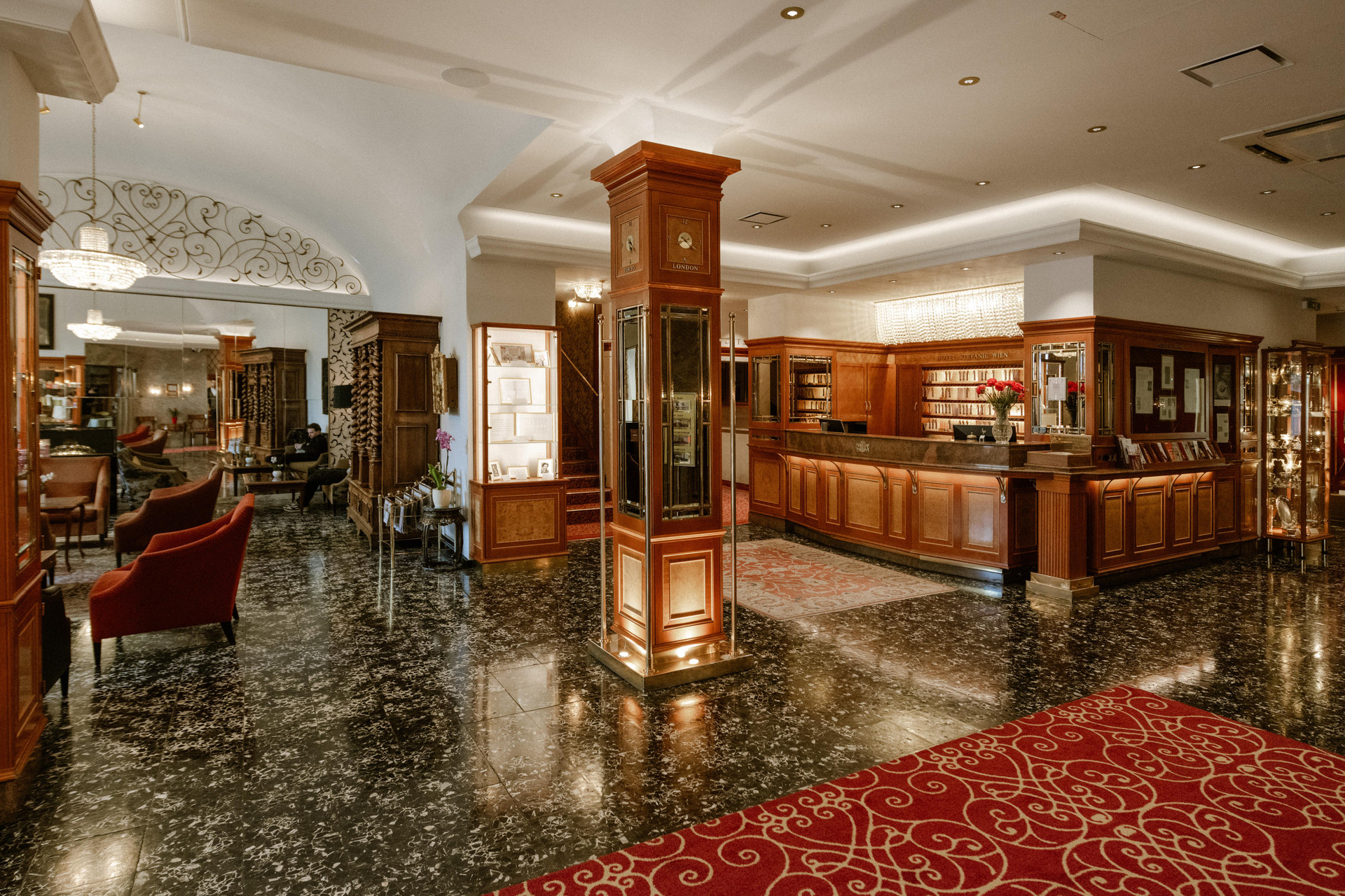 Vista Lobby Hotel Stefanie