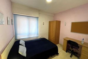 Alquiler Vacacional - Apartamento con Aire Acondicionado en Excelente Zona