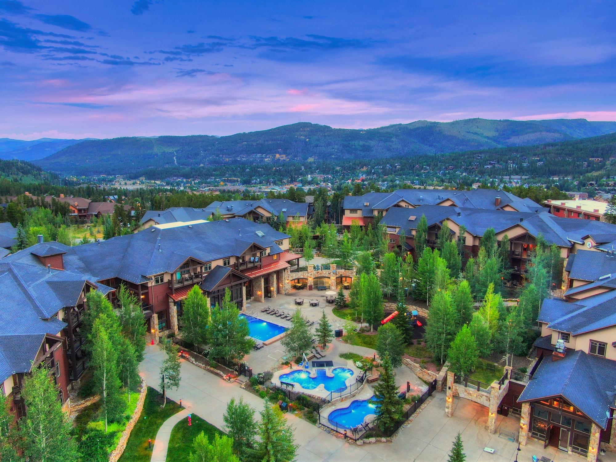 Vista Exterior Grand Timber Lodge