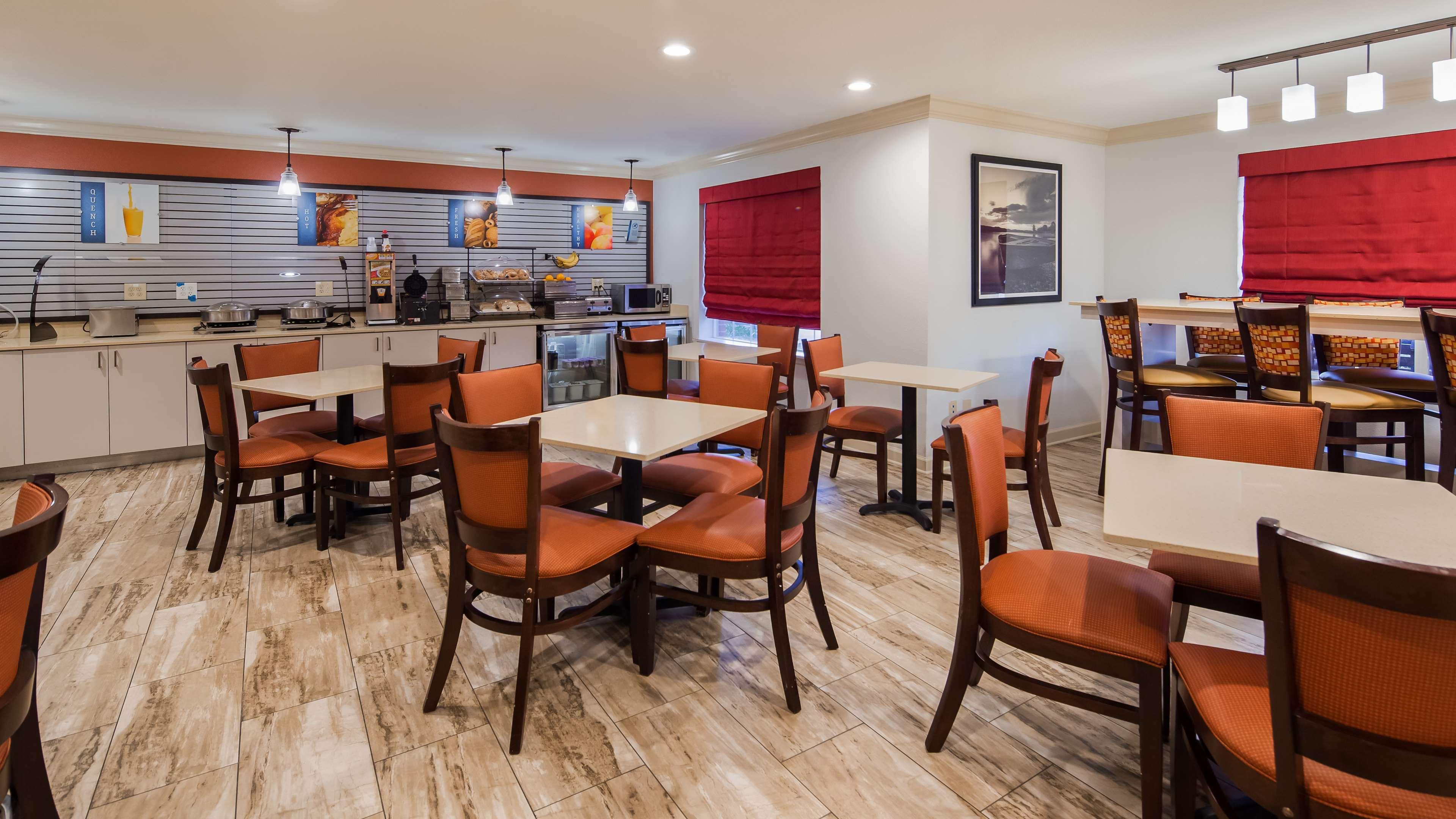 Restaurant Bw Plus Lake Lanier Gainesville Hotel & Suites