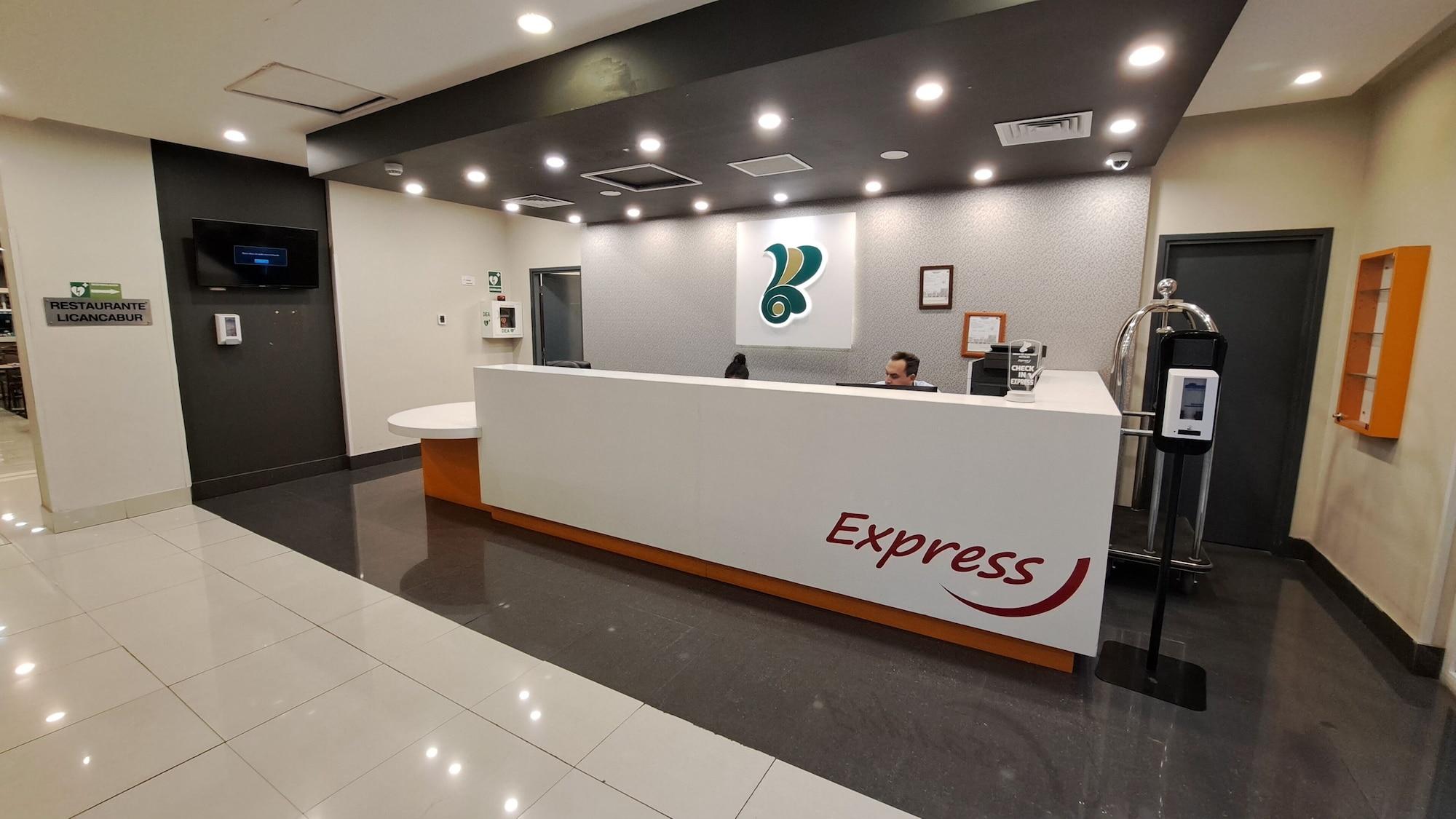 Vista Lobby Diego de Almagro Calama Express