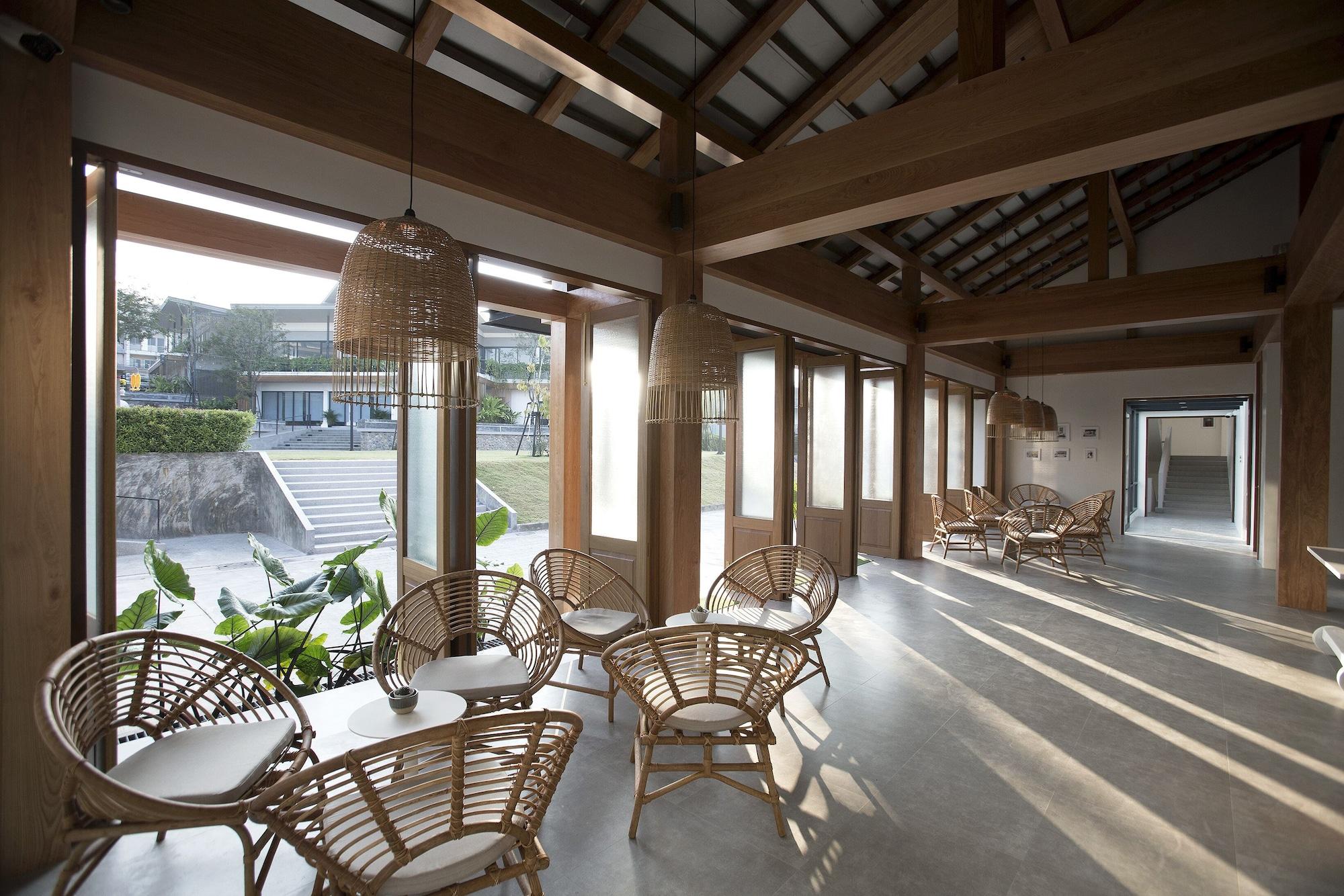 Vista Lobby Sook Hotel