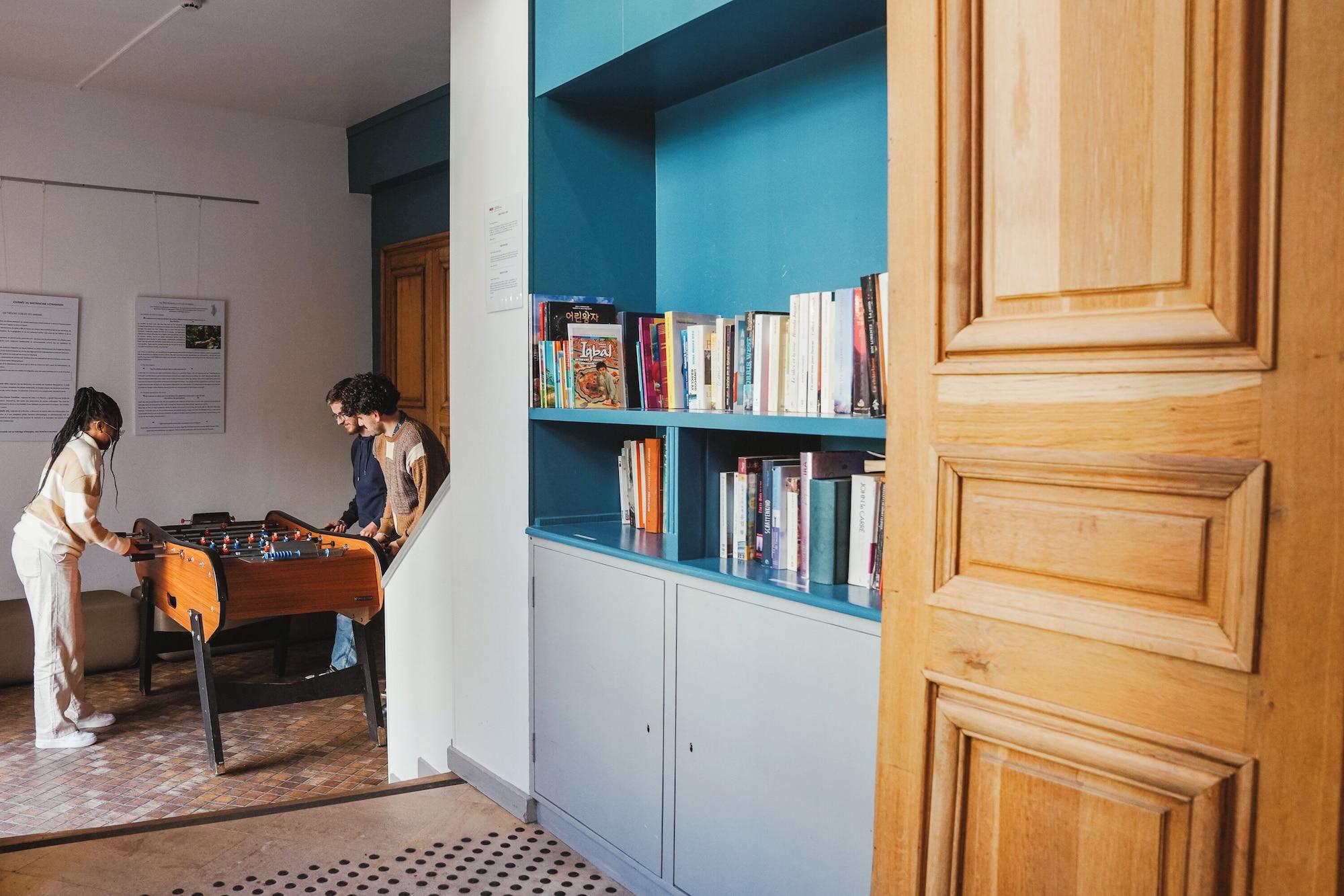 Instalaciones Recreativas MIJE Marais - Hostel