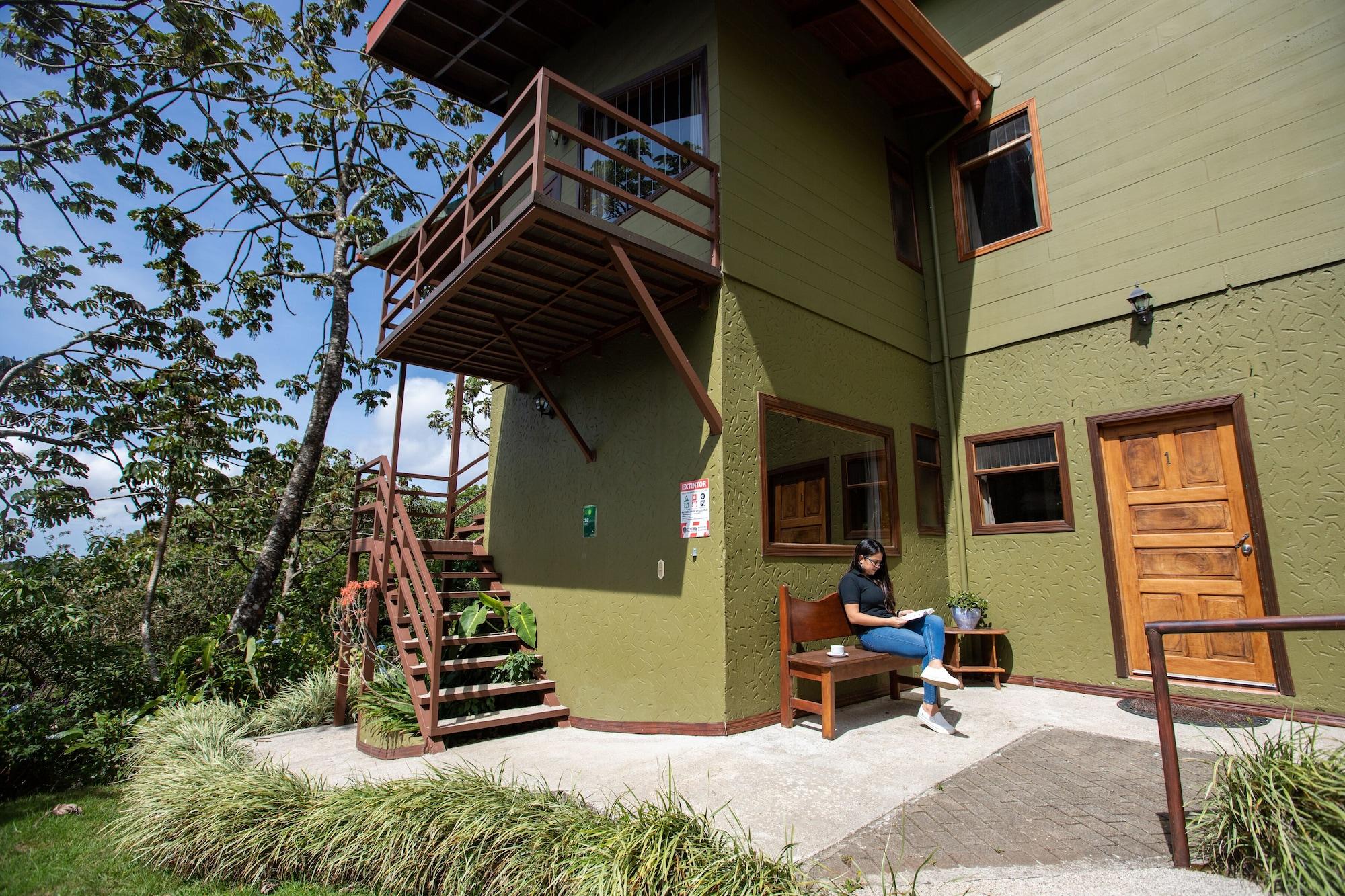 Vista Exterior Cala Lodge