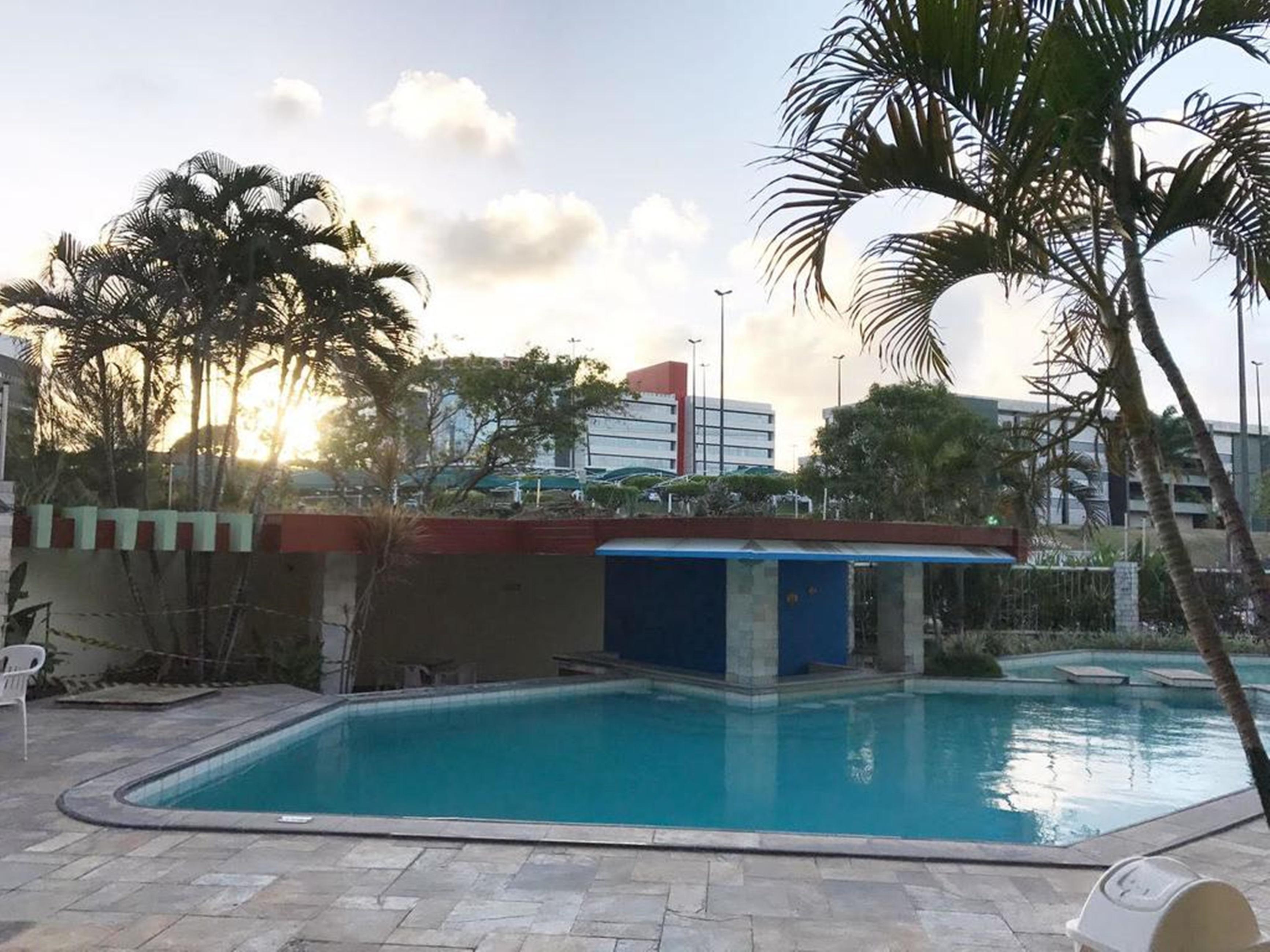 Vista Piscina MK Express Aracaju