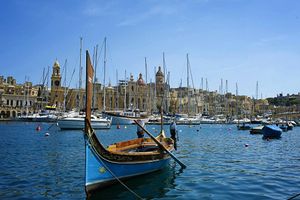 Actividad - Tour por las tres ciudades