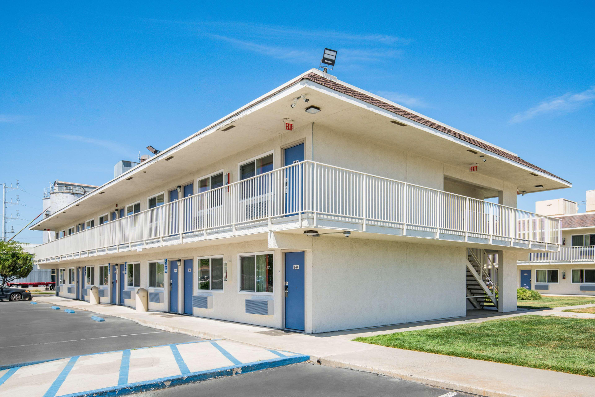 Varios Motel 6 Williams, CA