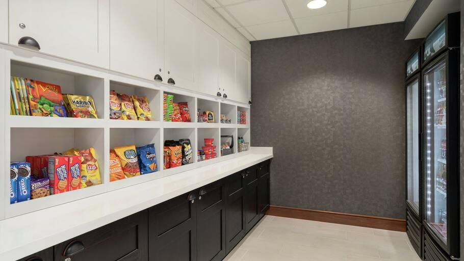 Vista Lobby Homewood Suites by Hilton Allentown-Bethlehem Airport