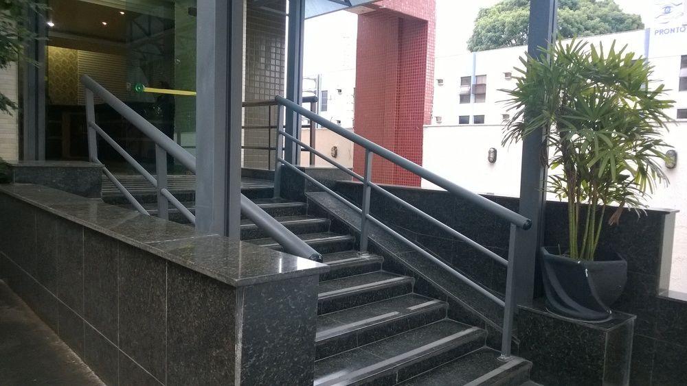 Vista Exterior BBB Rooms Praça do Ratinho Goiânia GO