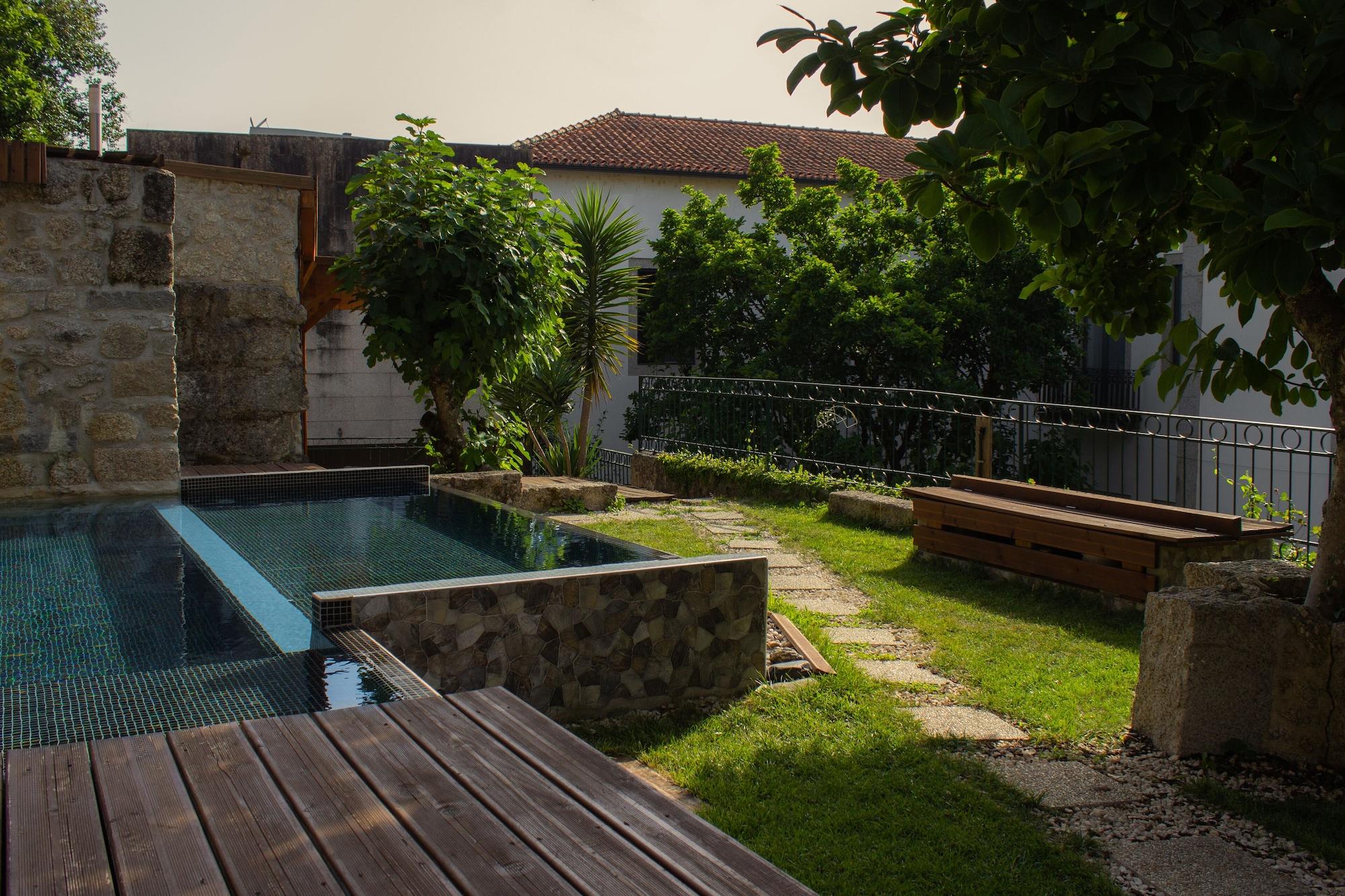 Vista Piscina Casa do Ribeirinho