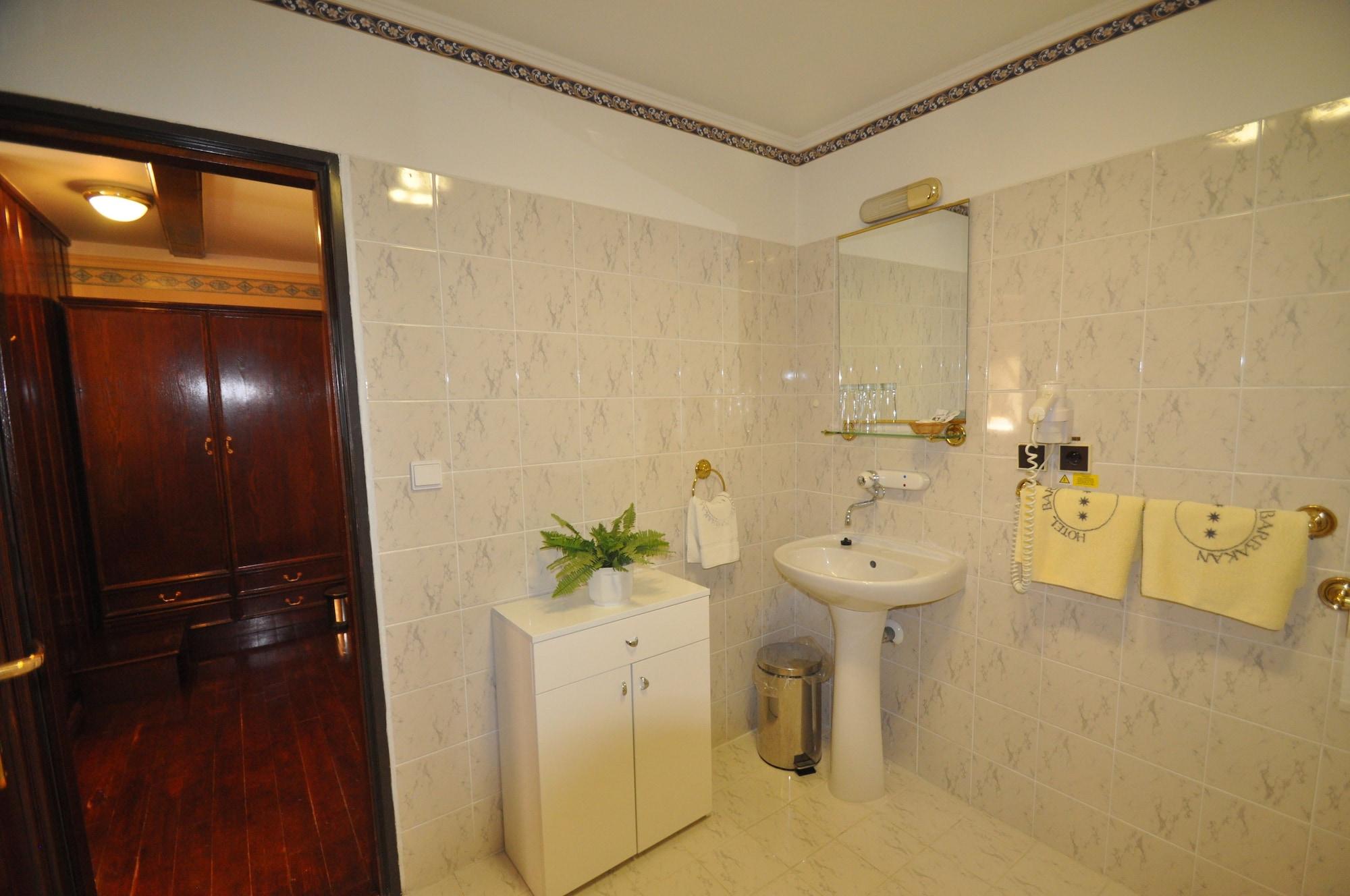 Equipamiento de Habitación Barbakan Hotel