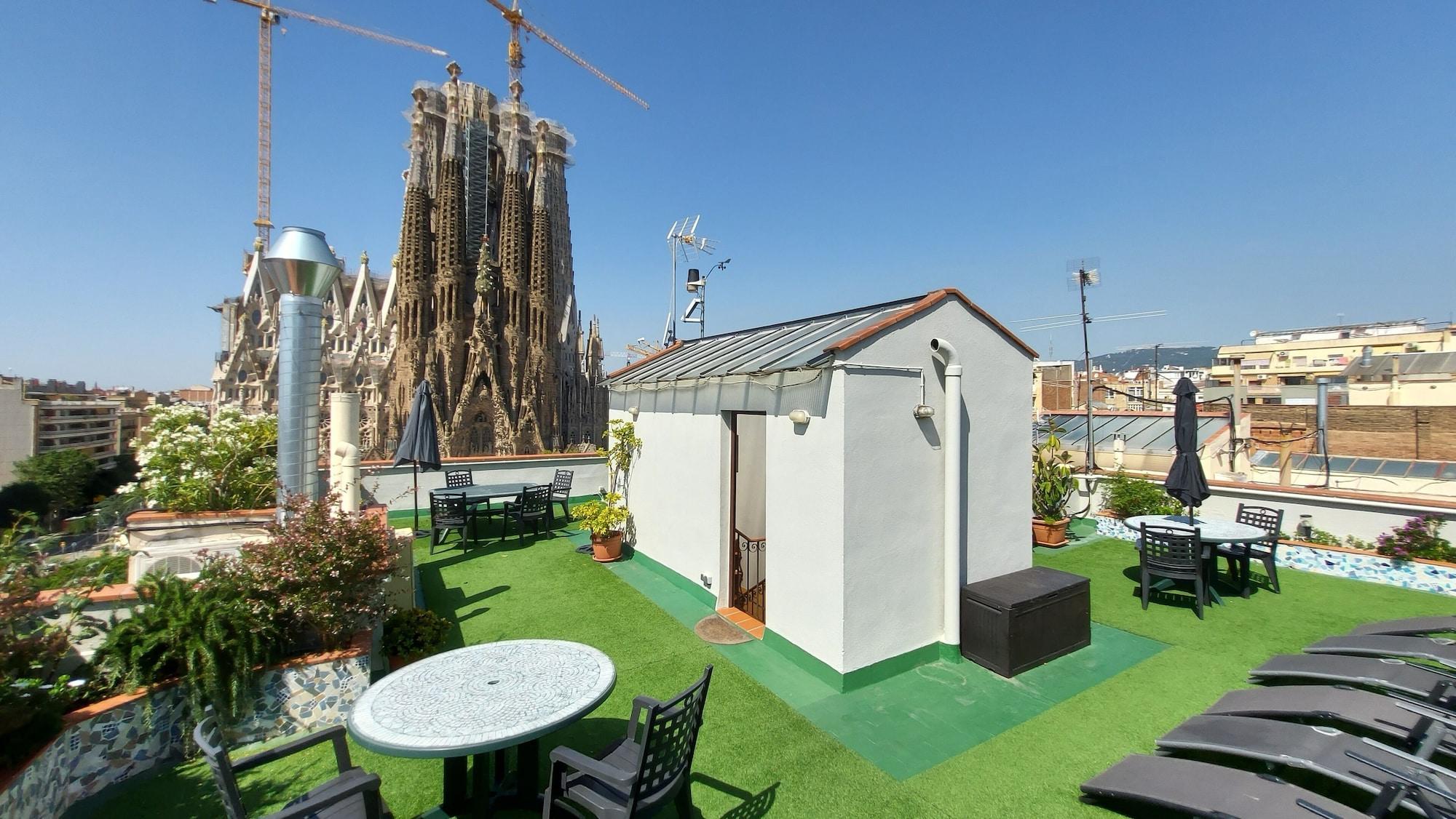 Equipamiento de Habitación Absolute Sagrada Familia