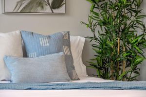 Alquiler Vacacional - Chic Luxe 2BD + Free Parking-Central Downtown Gem