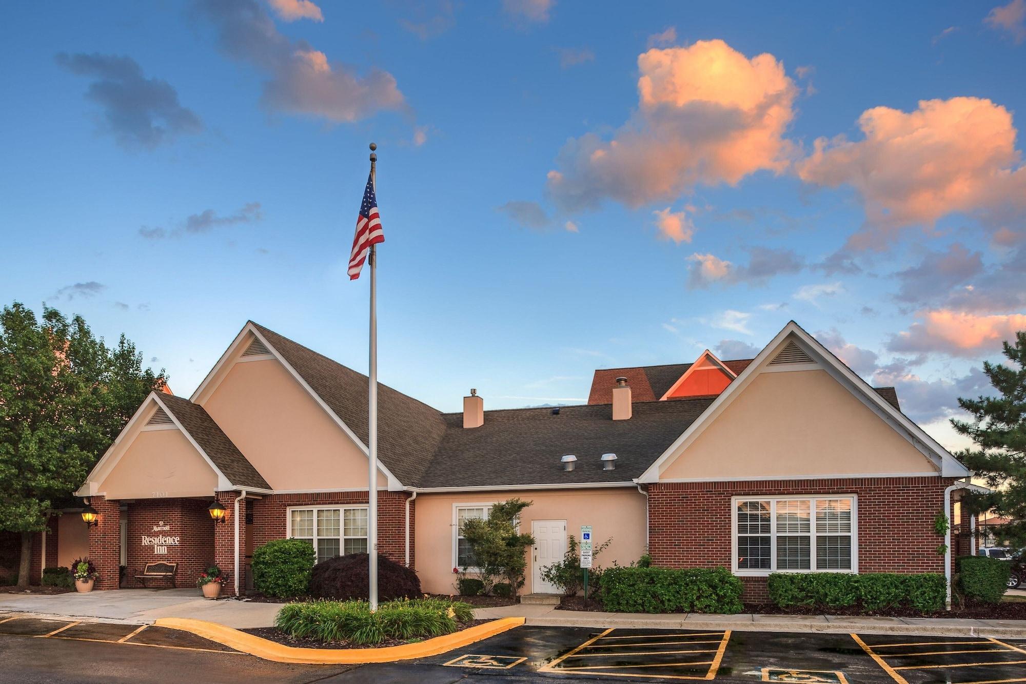 Vista Exterior Residence Inn Chicago O'Hare