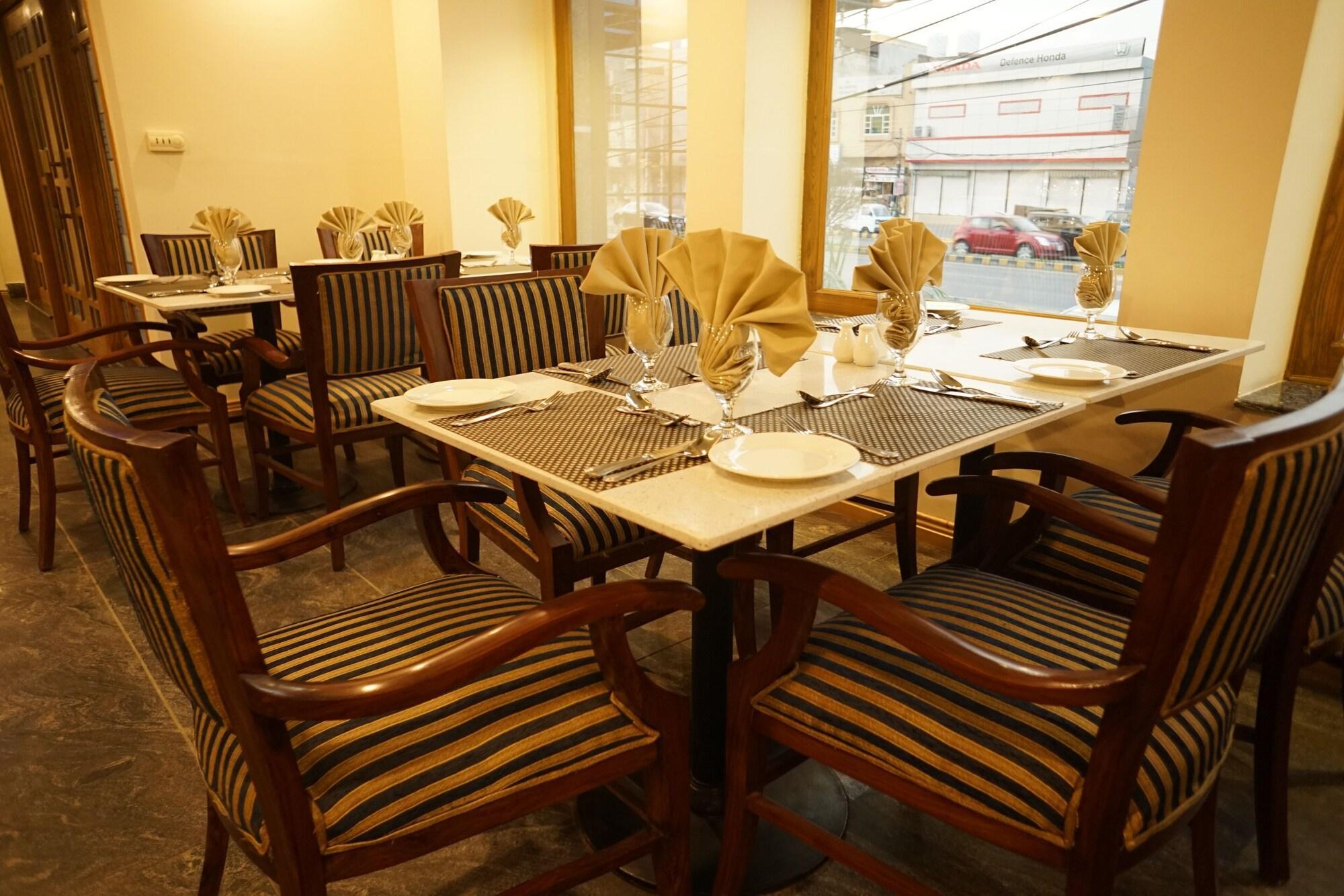 Restaurant Faletti's Express Hotel