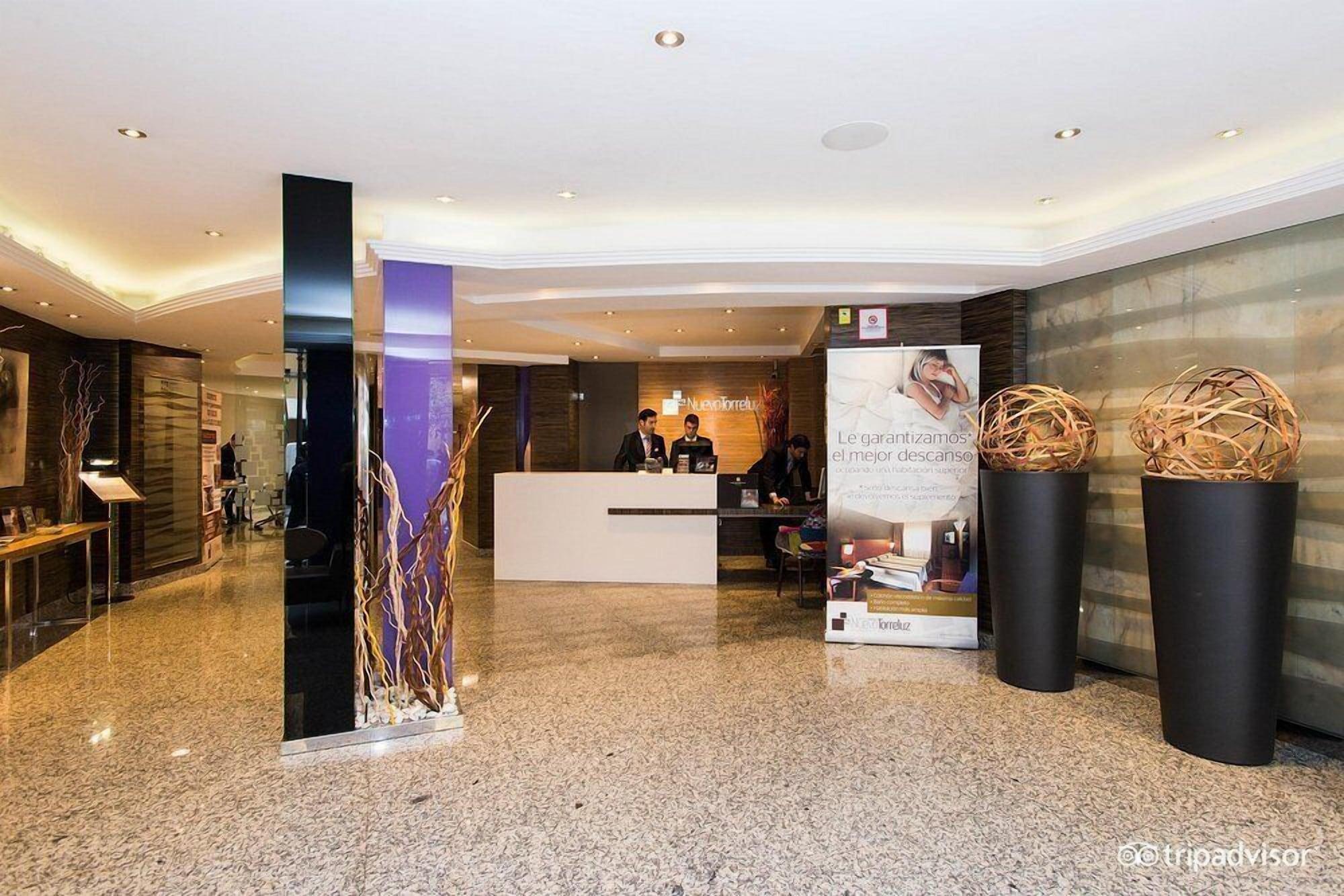 Vista Lobby Hotel Nuevo Torreluz