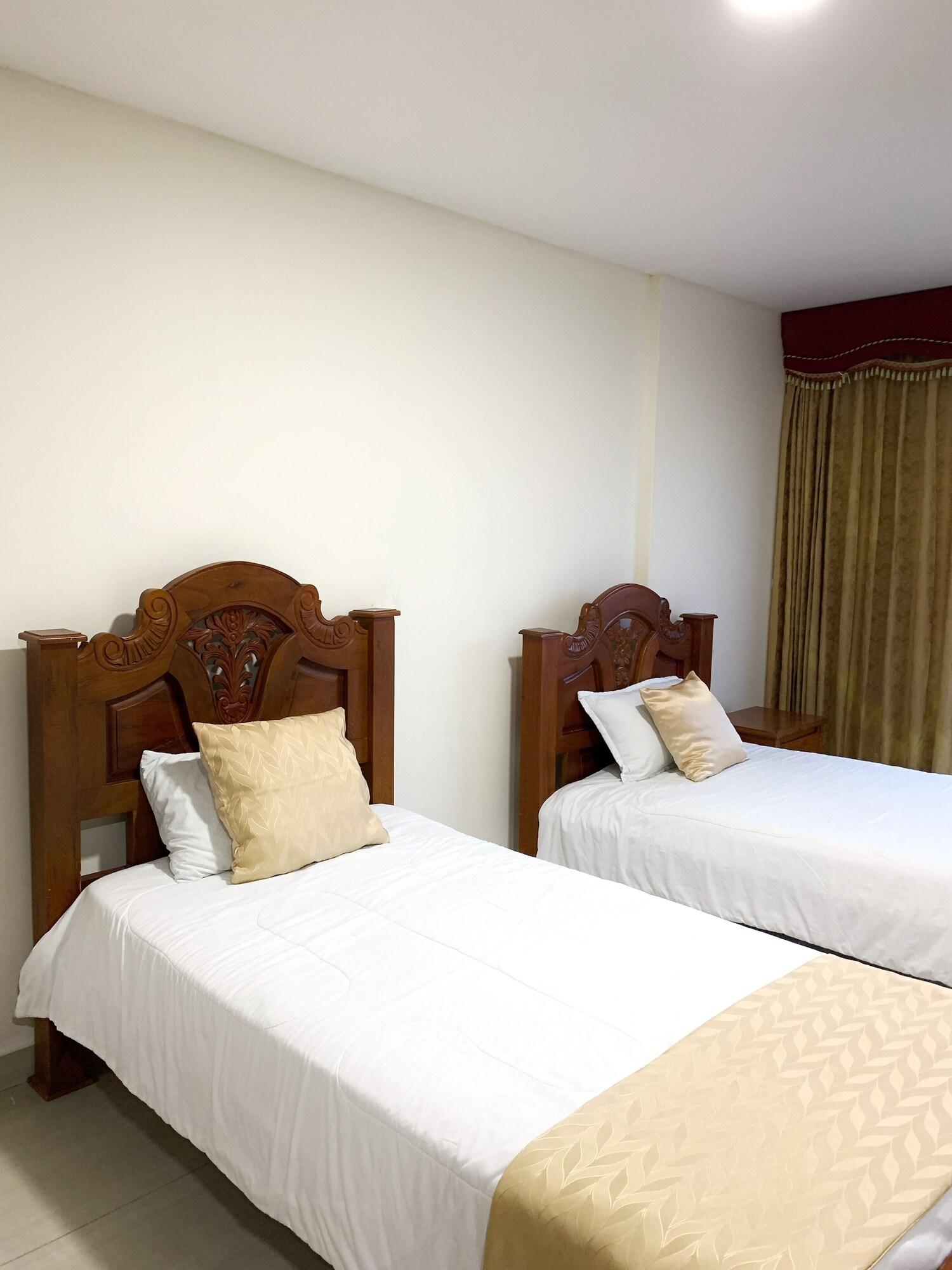 Habitación Hotel Continental Plaza