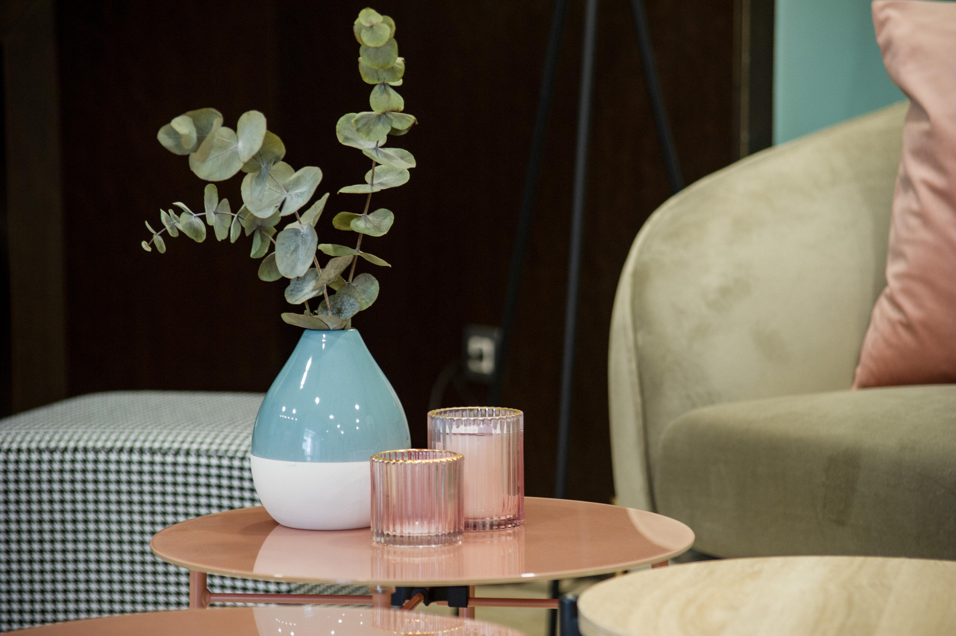 Vista Lobby AZZ Pamplona Norte