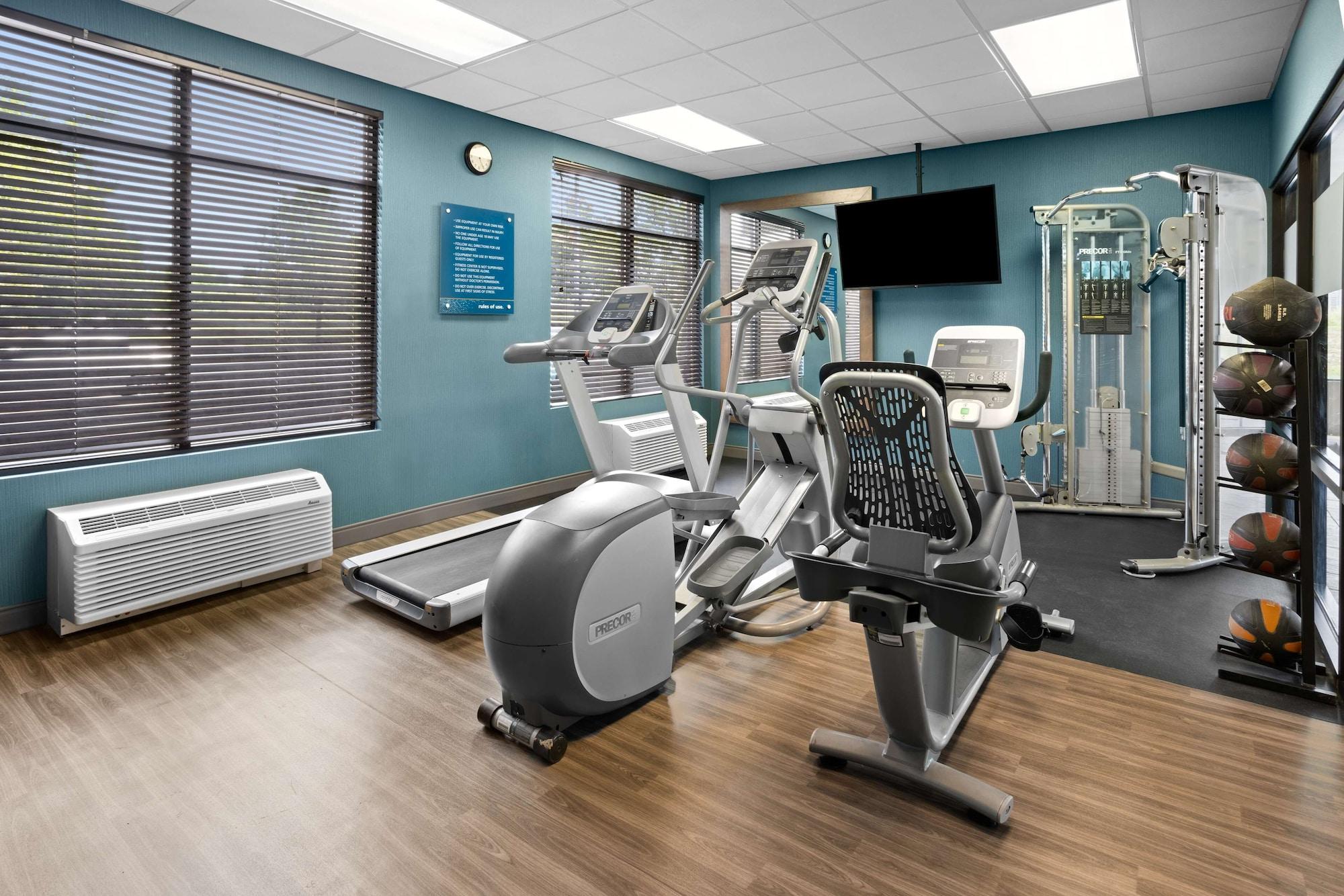 Gimnasio Hampton Inn Cleveland Airport - Tiedeman Road