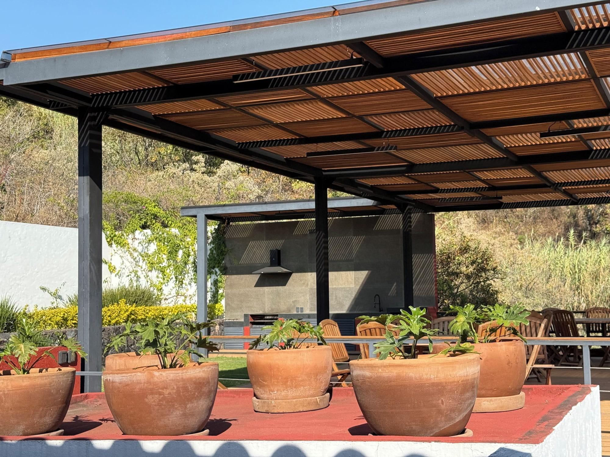 Equipamiento de Habitación ANUIES VALLE DE BRAVO