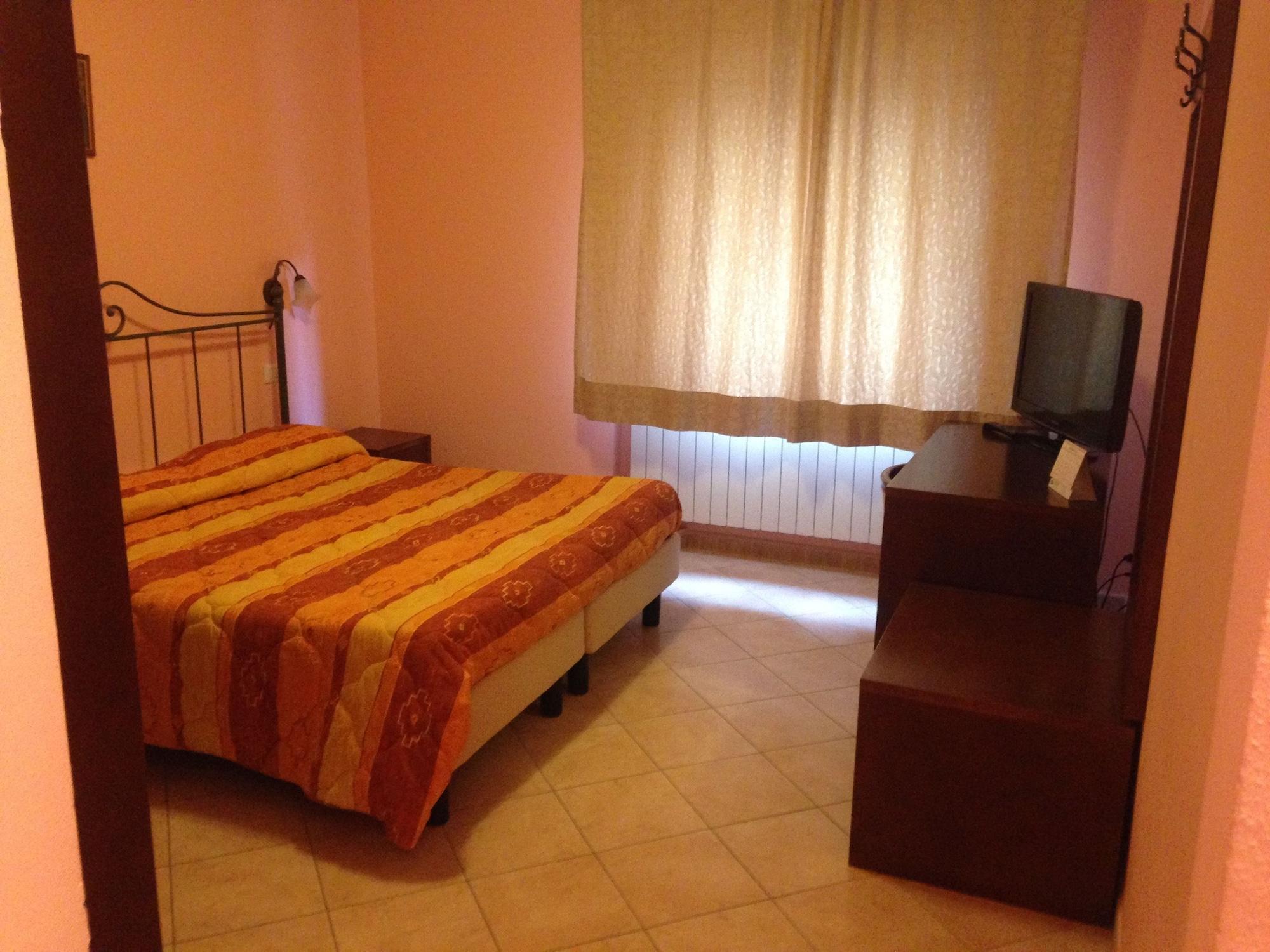 Varios Albergo Ristorante La Bocca di Bacco