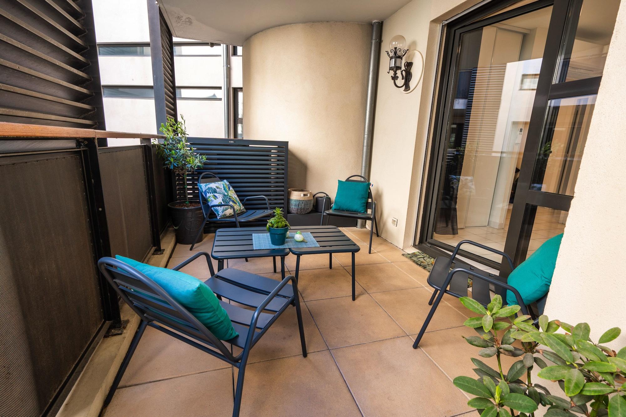 Vista Exterior Garlande Hotel Avignon Centre