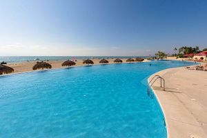 Alquiler Vacacional - Beachfront Condo in Hotel Zone