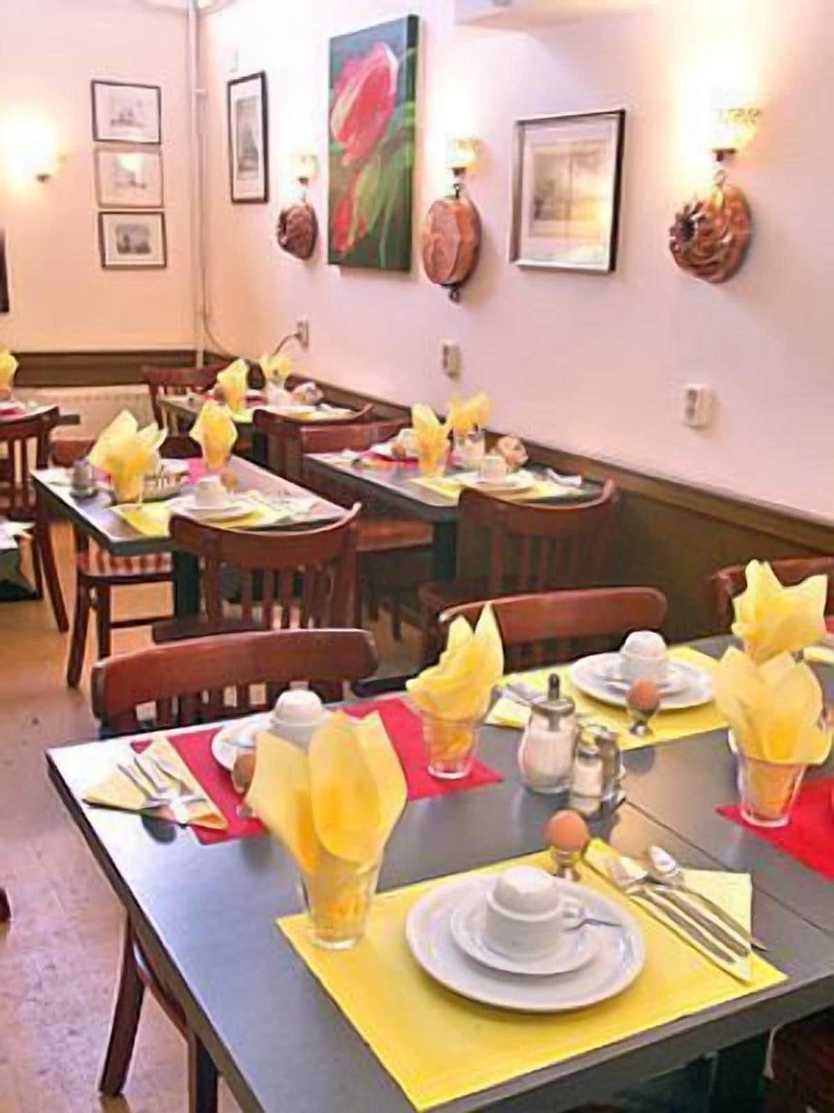 Restaurant Amsterdam Hostel Sarphati