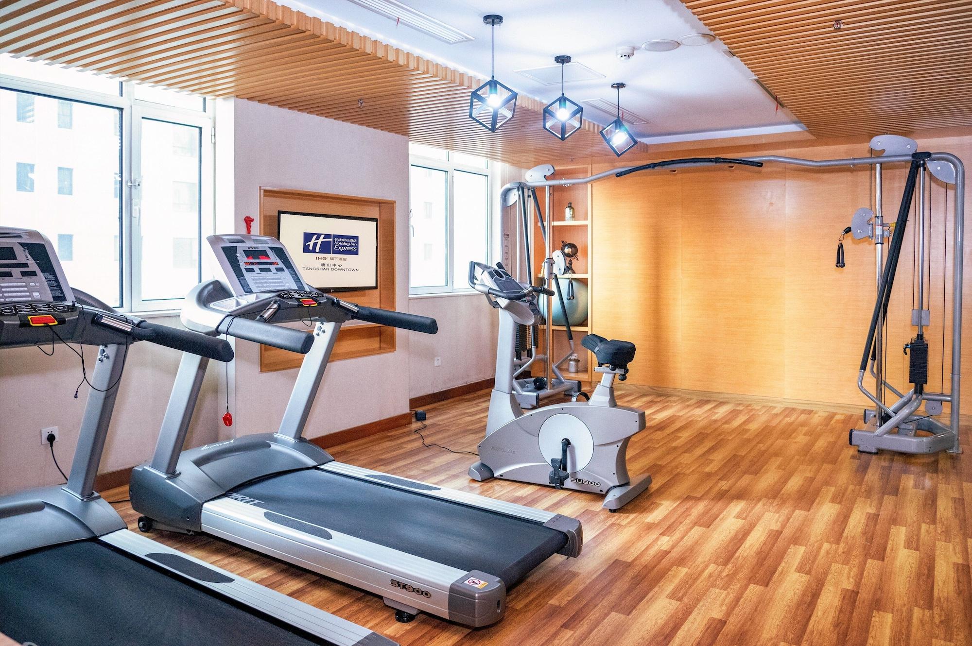 Gimnasio Holiday Inn Express Tangshan Downtown by IHG