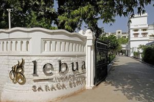 Alojamiento - Saraca Hotel Lucknow