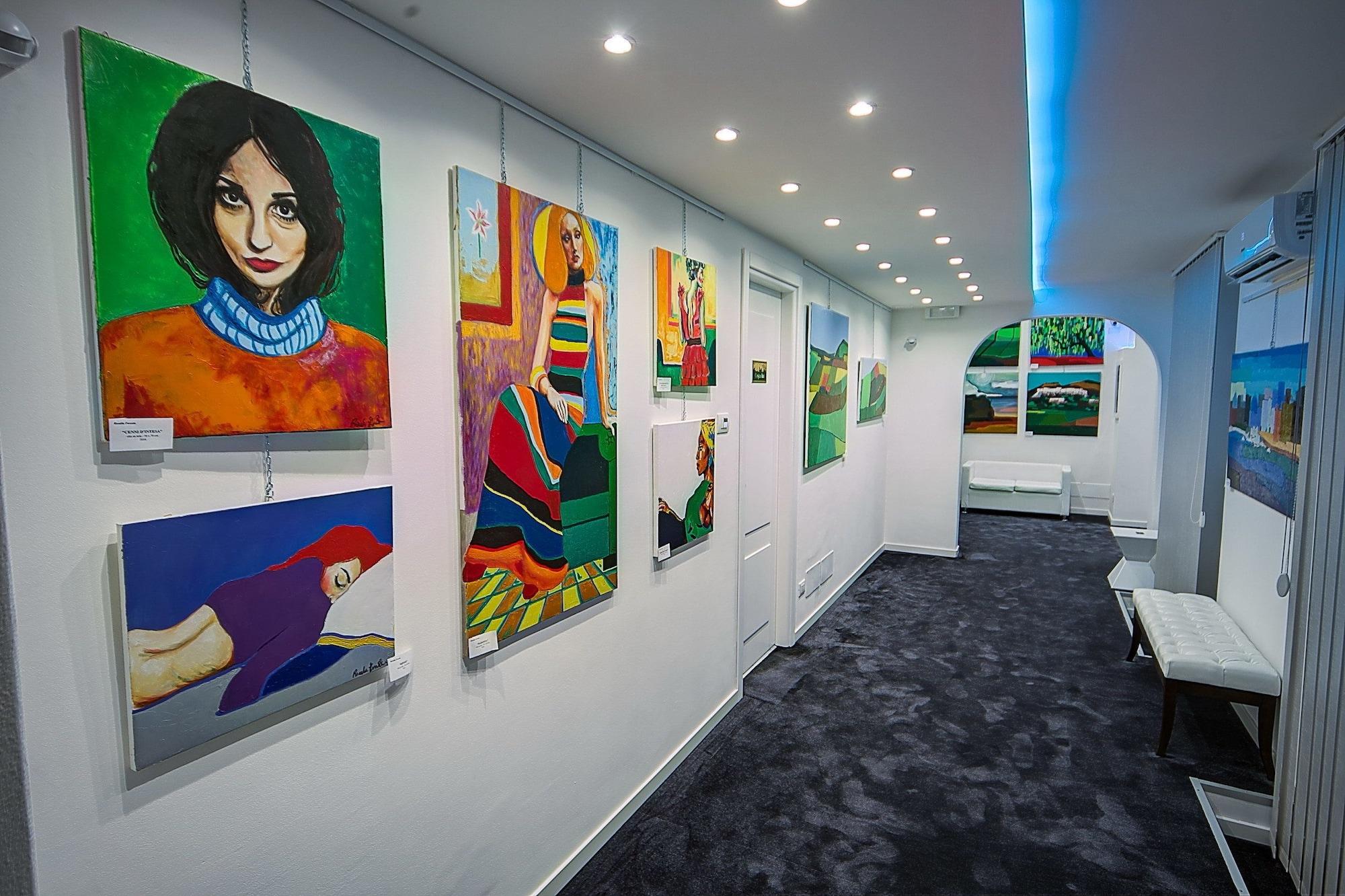 Varios Palermo Gallery