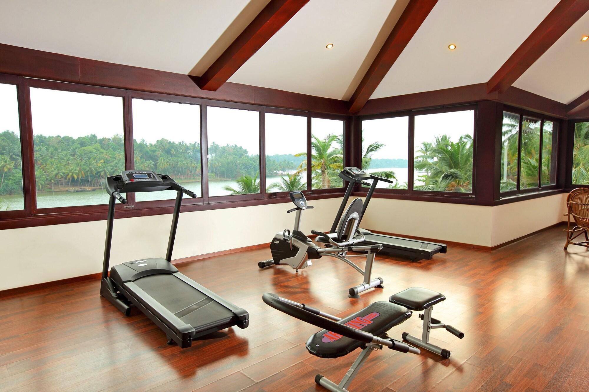 Gimnasio Fragrant Nature Backwater Resort & Ayurveda Spa