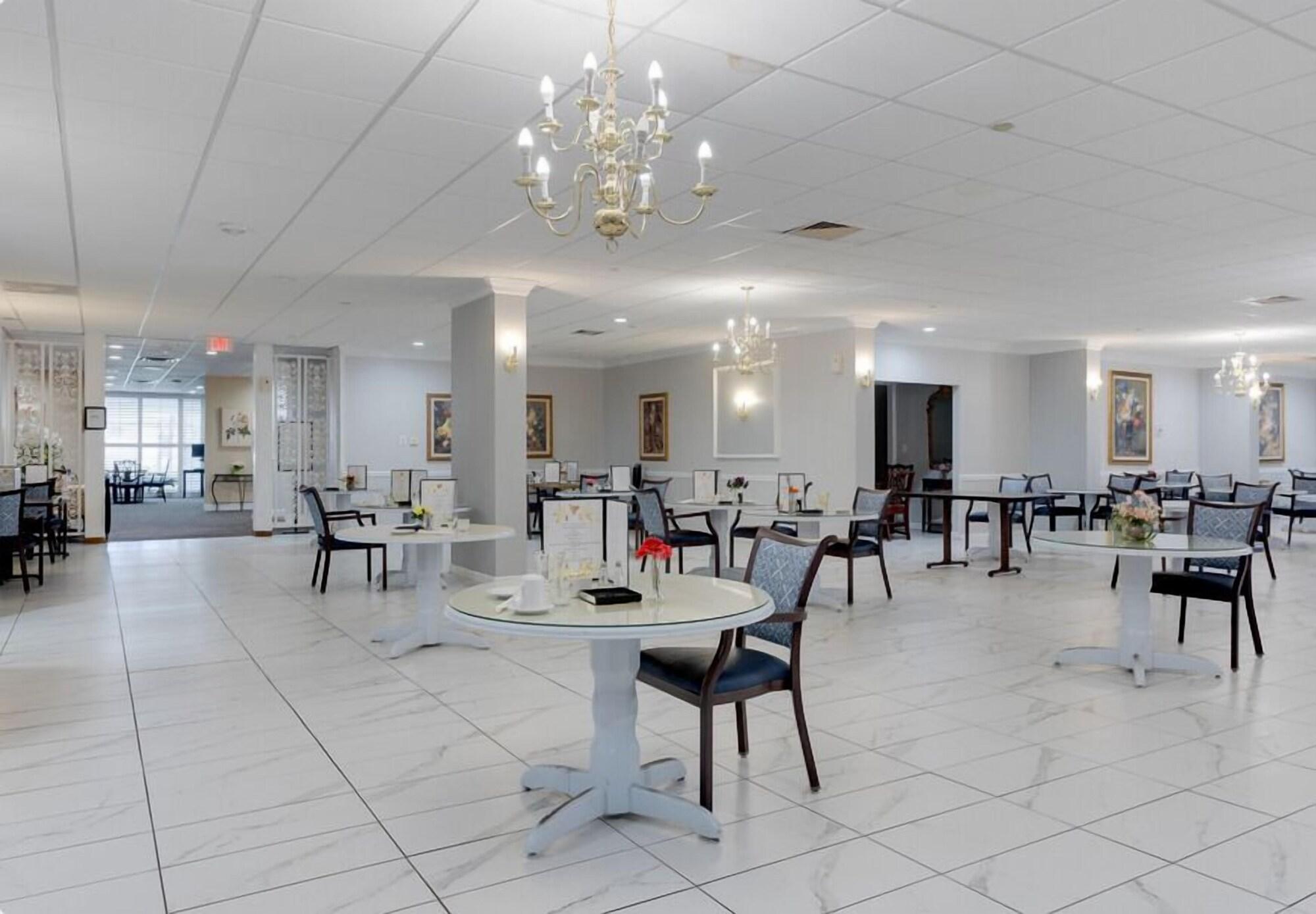 Restaurant The View Studio Suites and Event Venue