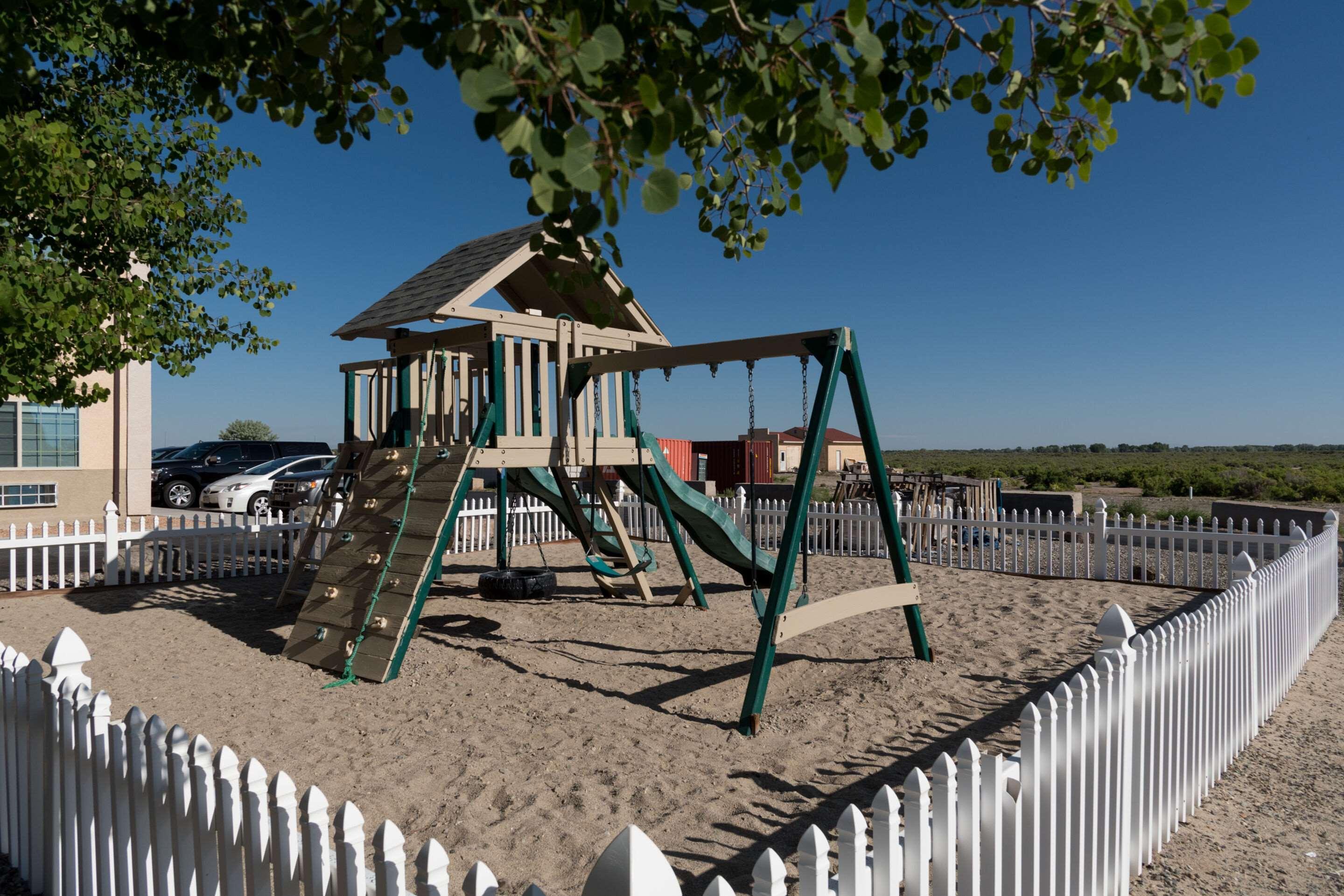 Vista Exterior Comfort Inn & Suites Alamosa