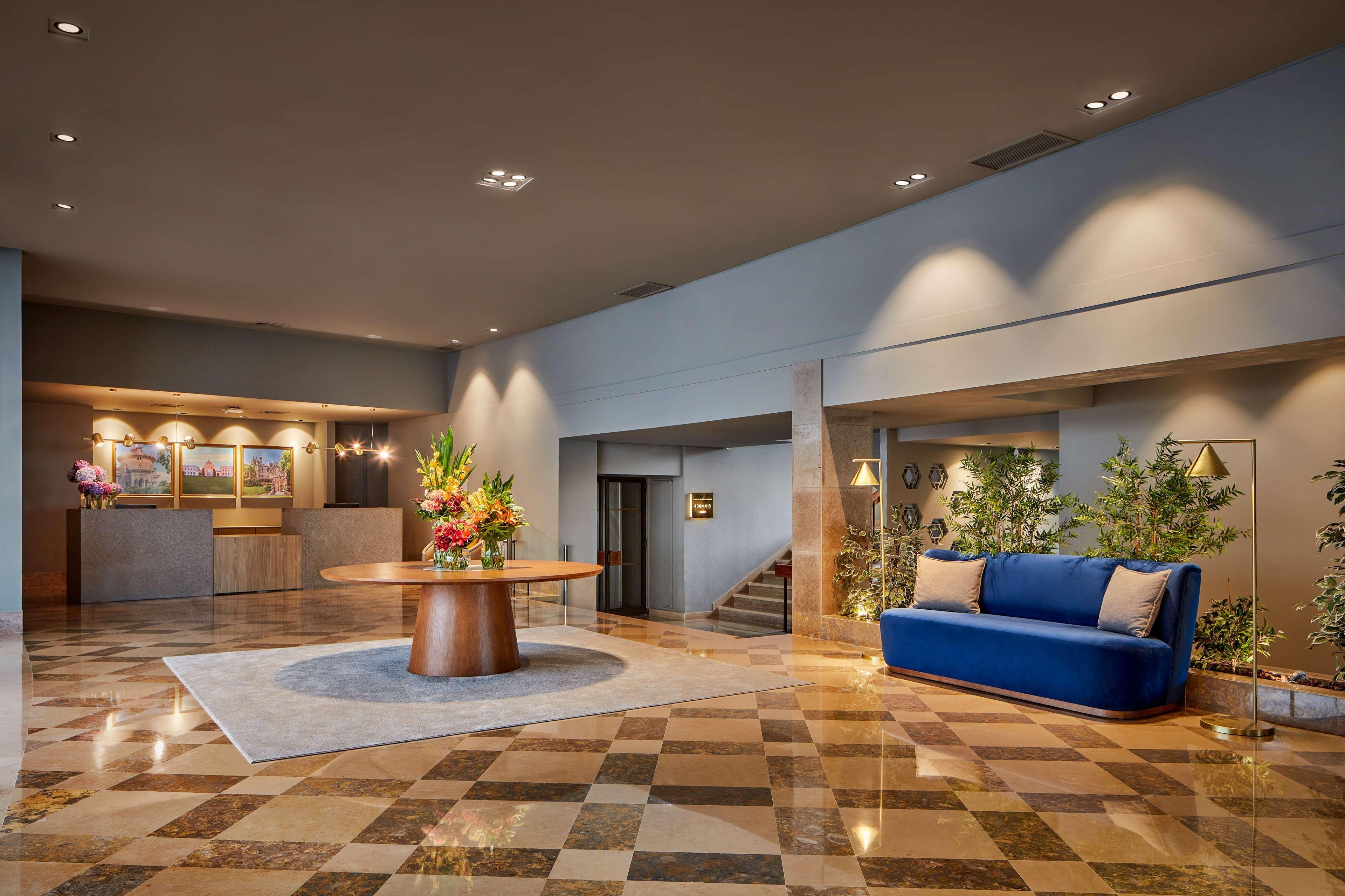 Vista Lobby NH Sintra Centro