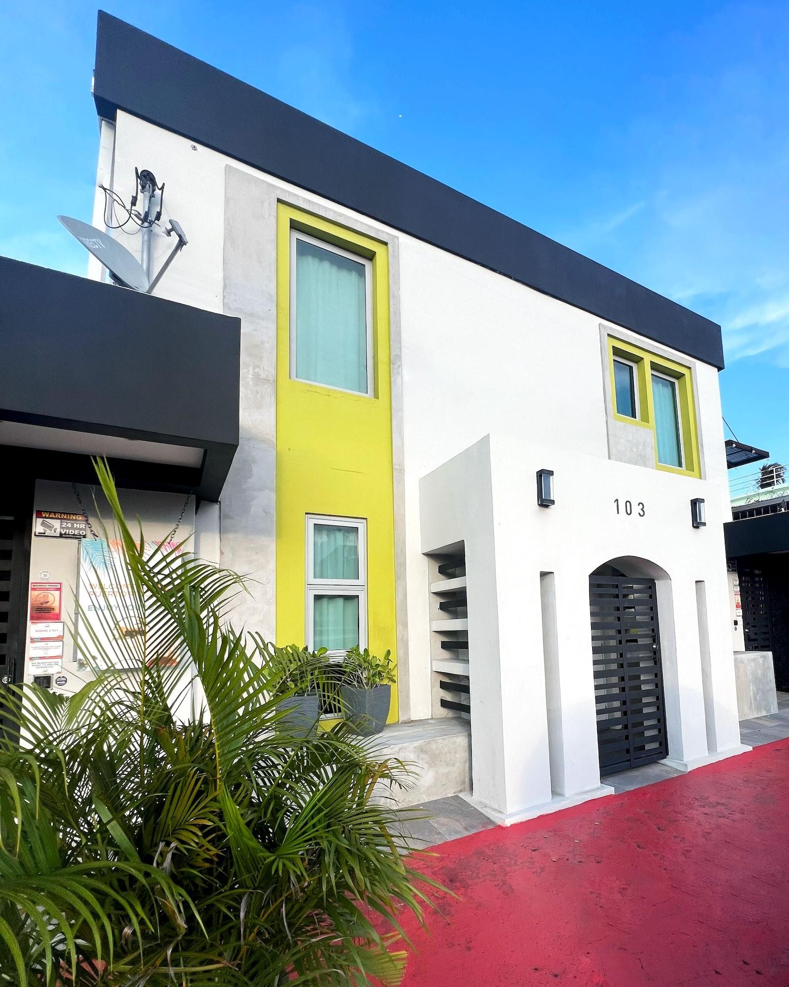 Varios Tapia Haus 103