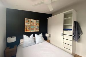 Alquiler Vacacional - Beach Cottage with Deck & Spa in Terrigal. 10min walk to beach