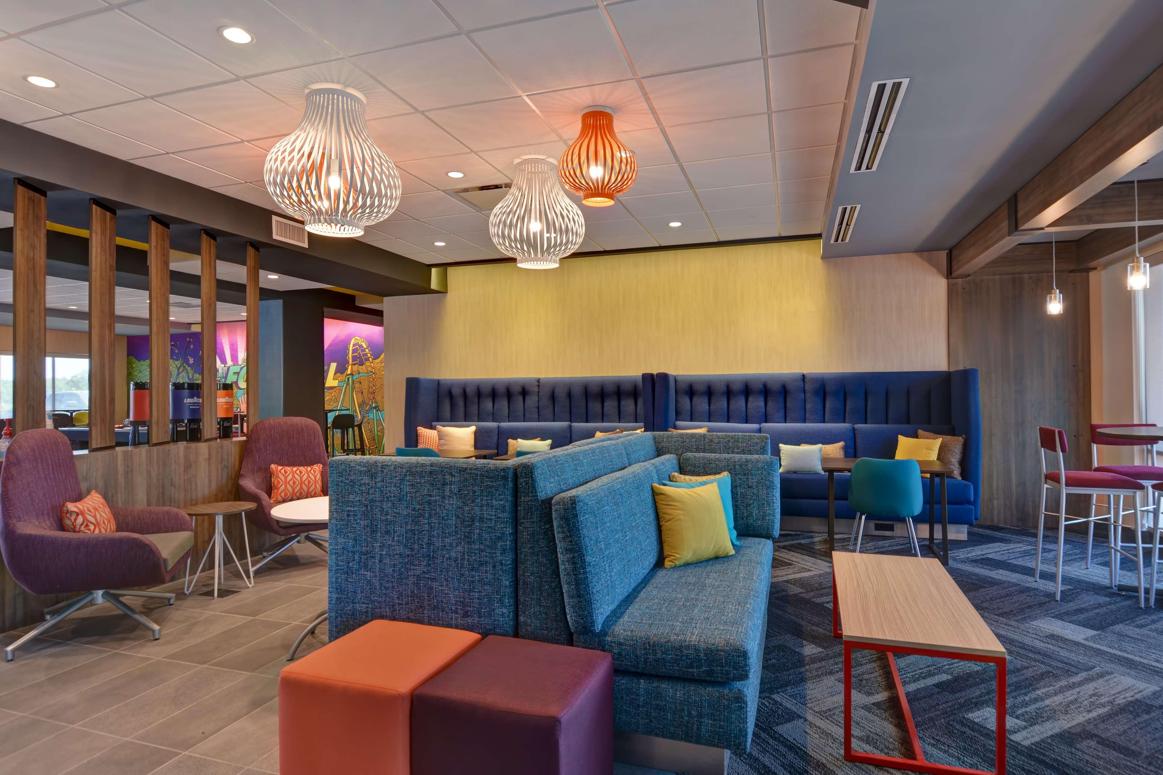 Vista Lobby Tru By Hilton Fort Mill