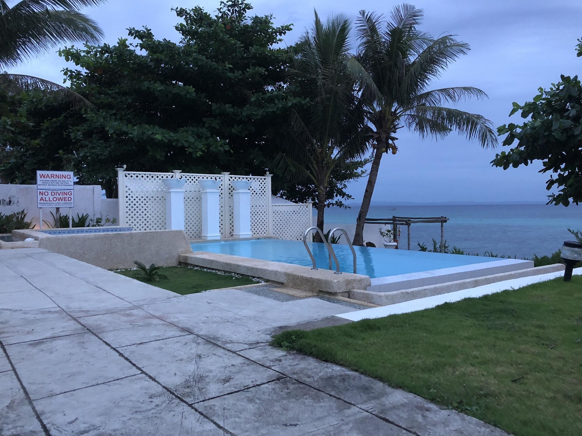 Instalaciones Recreativas Kandugyap House By The Sea