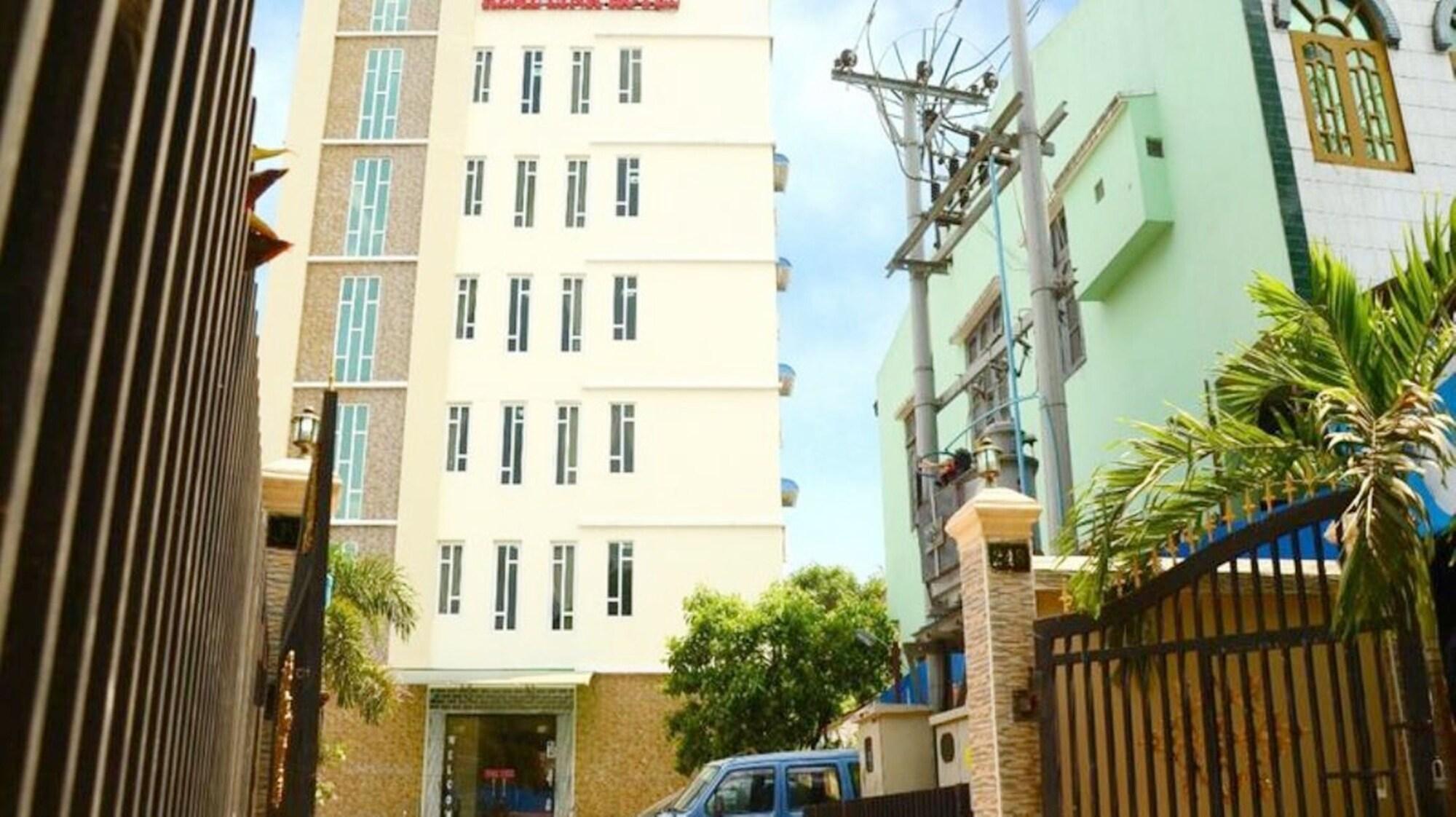 Varios Real Link Hotel